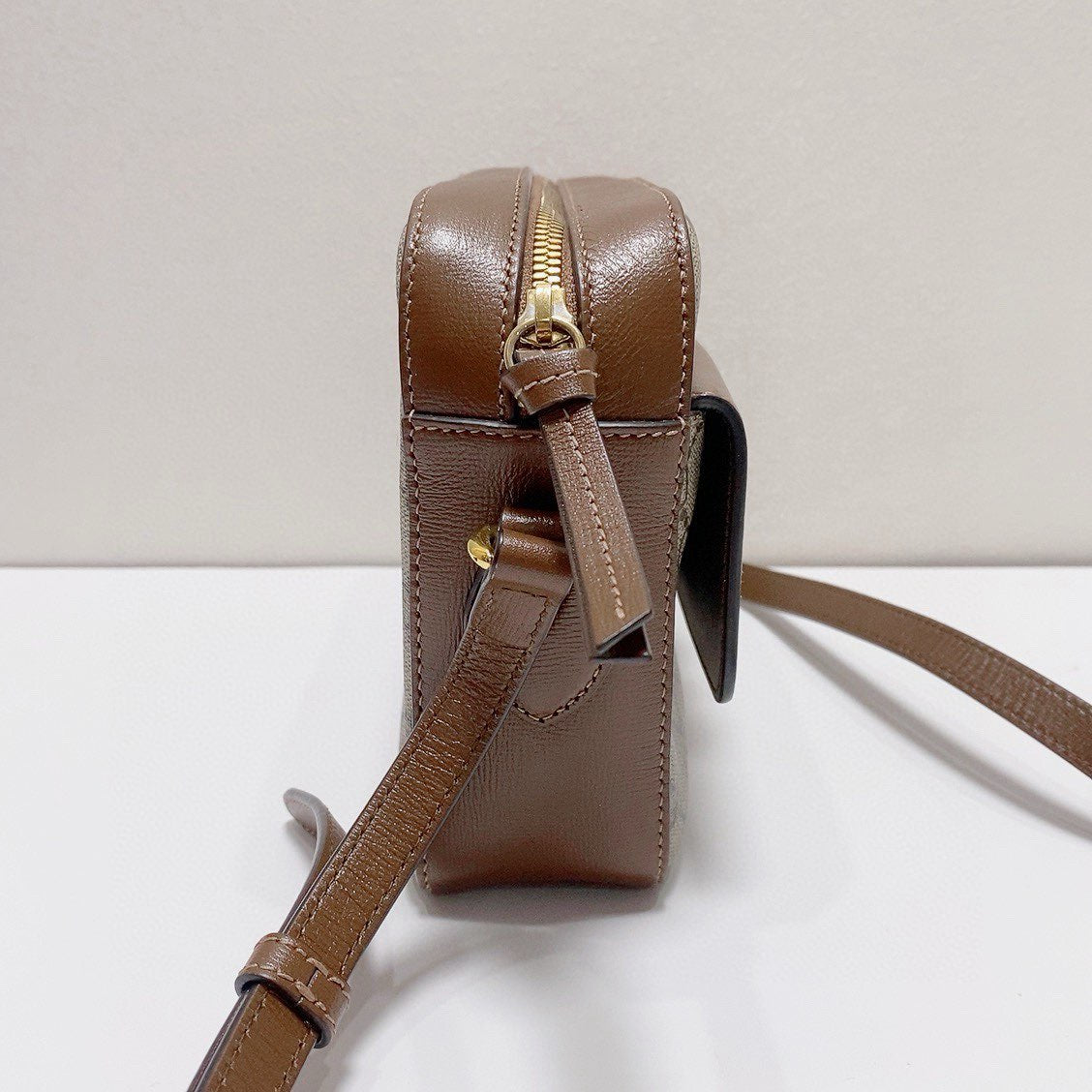 Gucci - 1955 Horsebit Camera Bag - GG Supreme canvas with leather trim - Beige and Brown - (small)