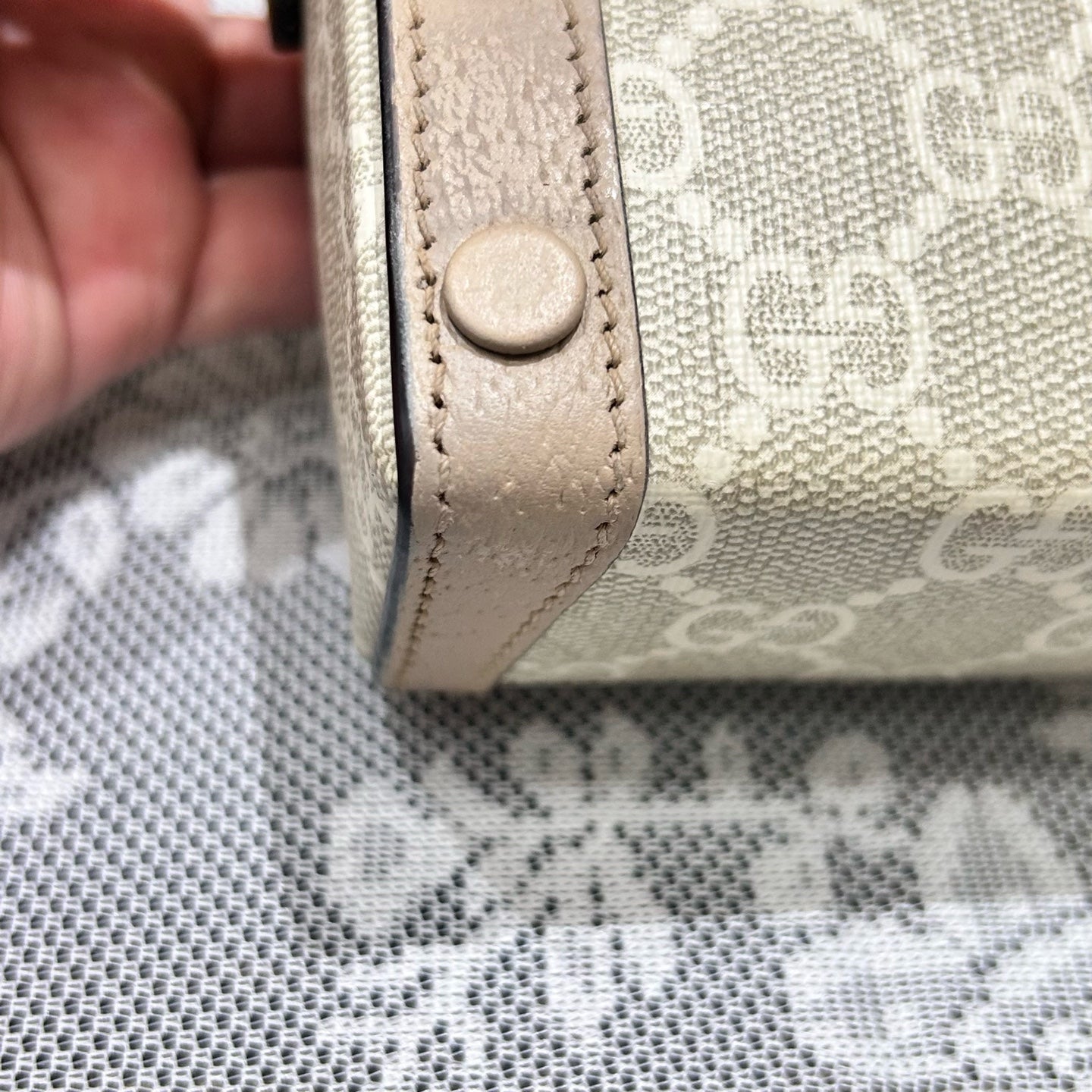 Gucci - 1955 Horsebit Horizontal Phone Bag - GG Supreme canvas with leather trim - Beige - (mini)
