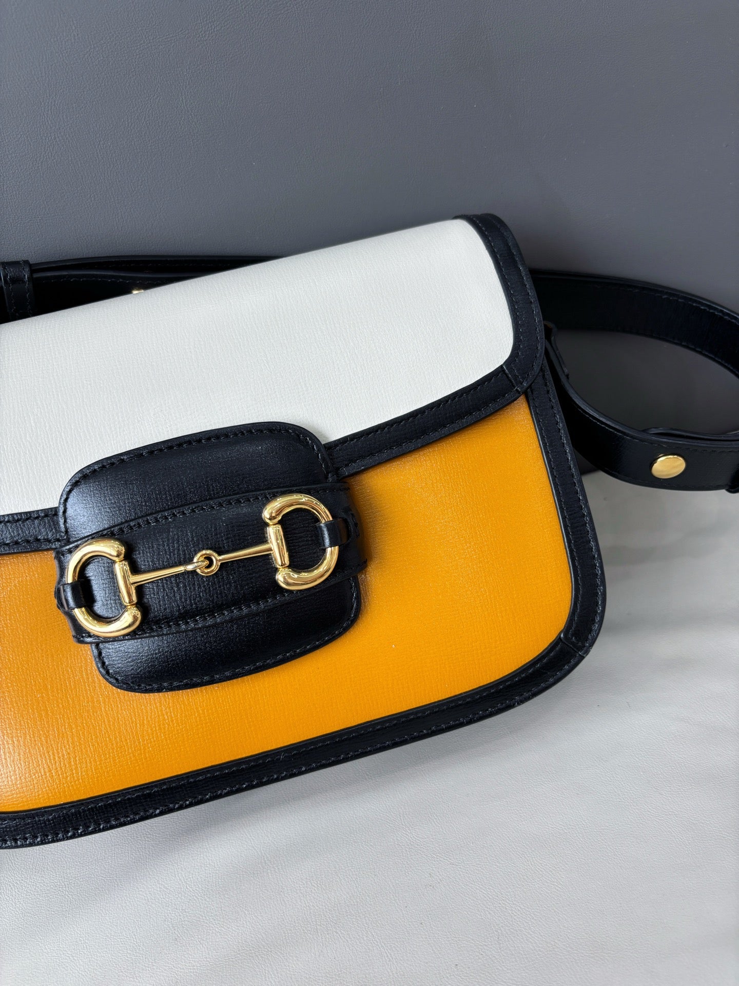 Gucci - 1955 Horsebit - Leather - Multicolour - (medium)