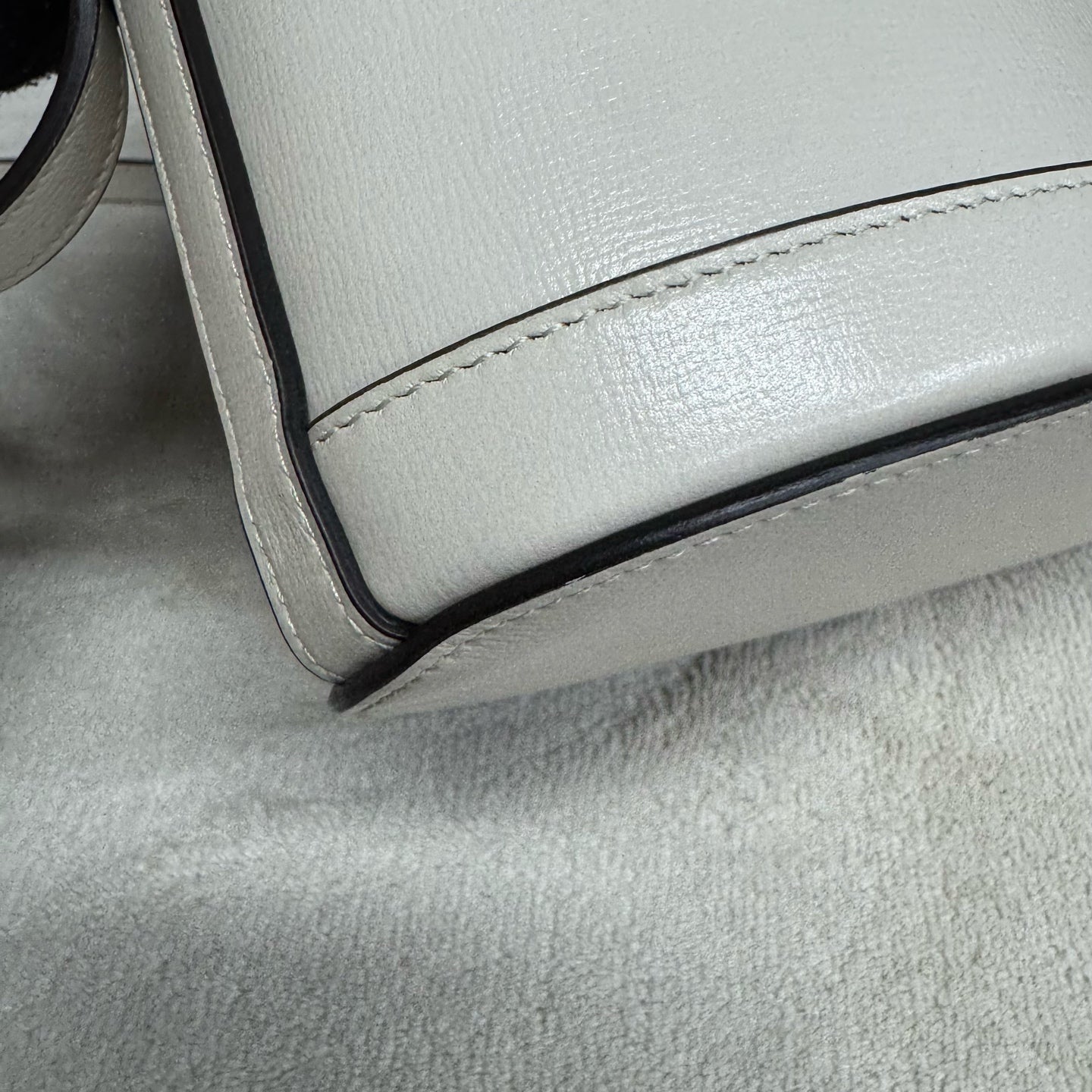 Gucci - 1955 Horsebit - Leather - White - (small)