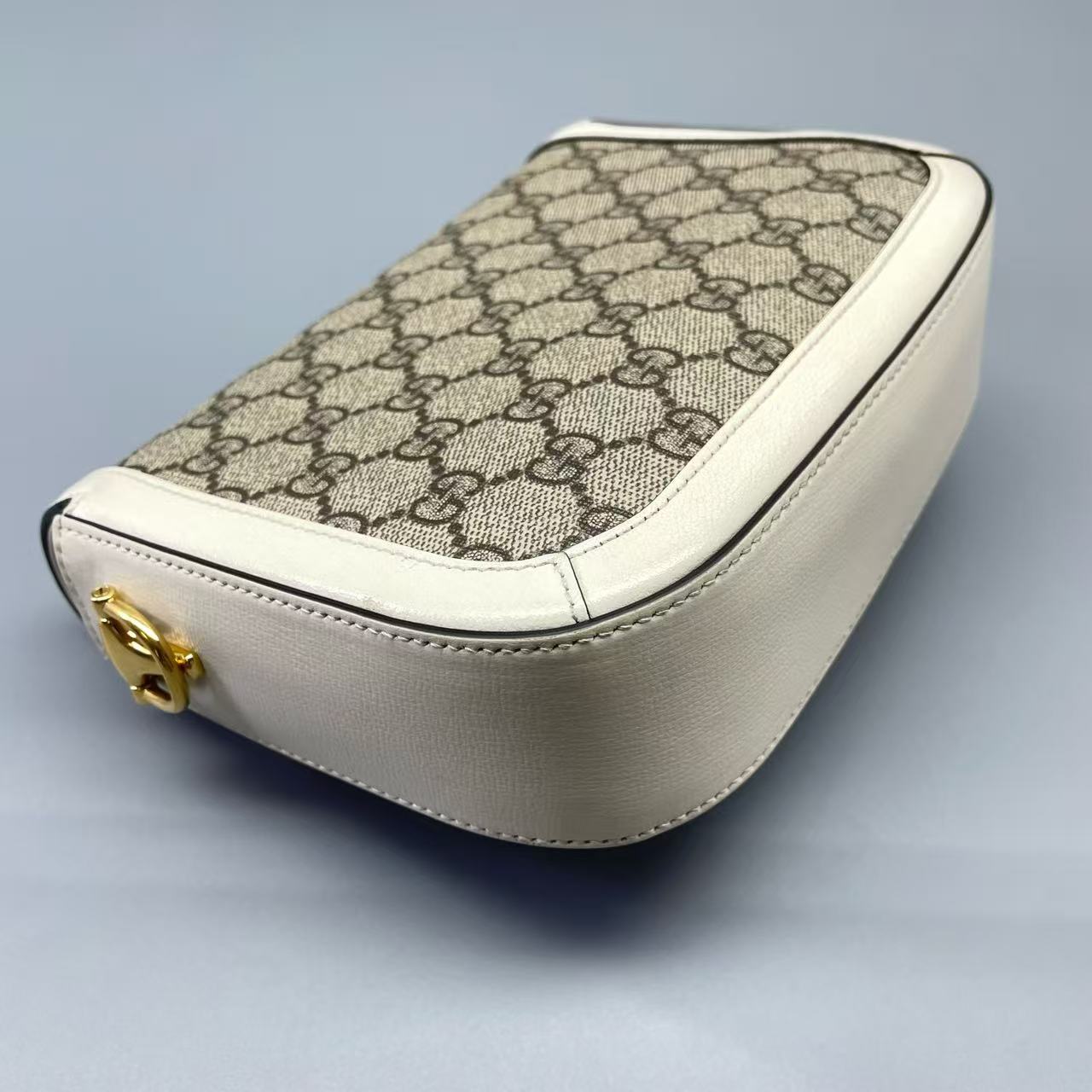 Gucci - 1955 Horsebit Mini Bag - GG Supreme coated canvas with leather trim - Beige and White - (mini)