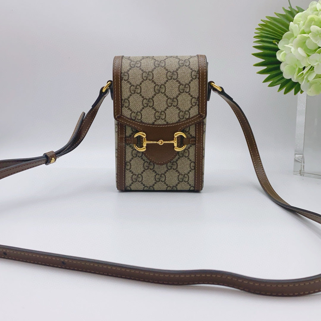 Gucci - 1955 Horsebit Phone Bag - Canvas - Beige