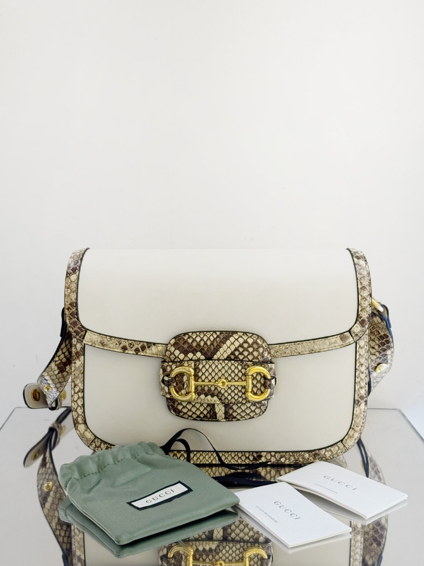 Gucci - 1955 Horsebit Saddle Bag - Leather and python snakeskin - White with natural snakeskin tones - (Medium)