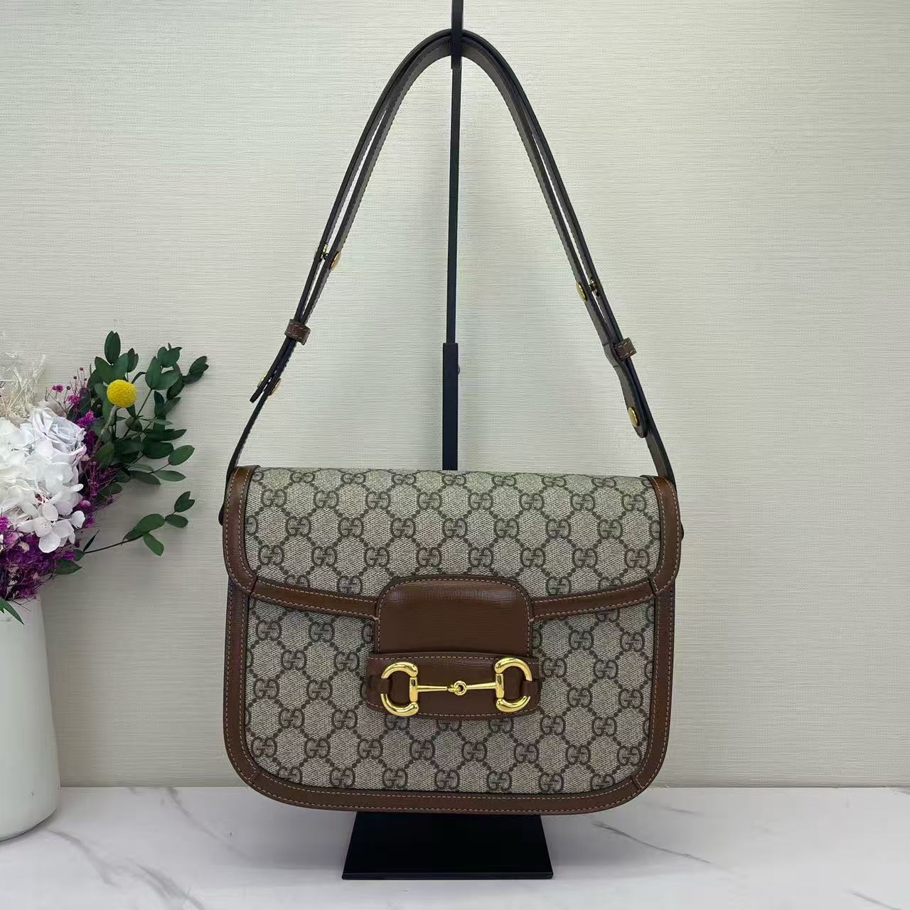 Gucci - 1955 Horsebit Shoulder Bag - GG Supreme canvas and leather - Brown - (medium)