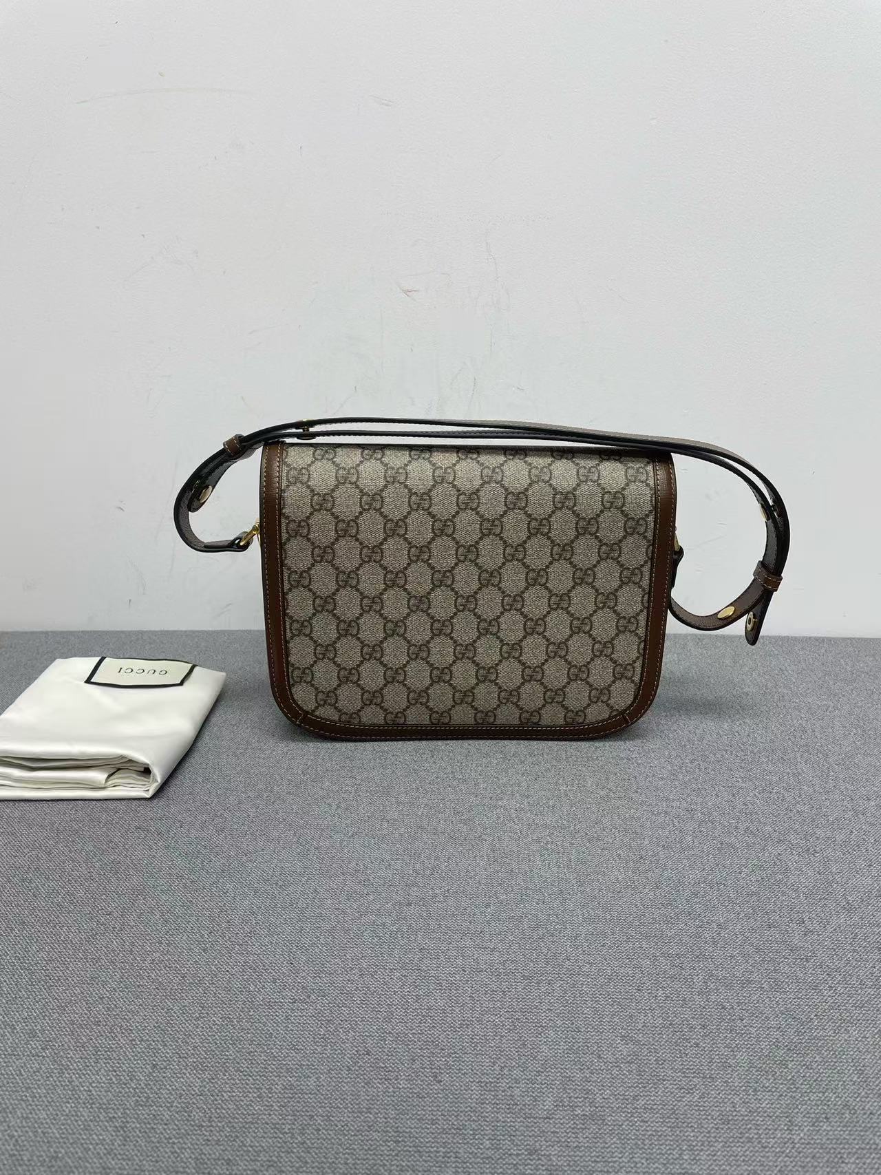 Gucci - 1955 Horsebit Shoulder Bag - GG Supreme canvas with leather trim - Brown - (medium)