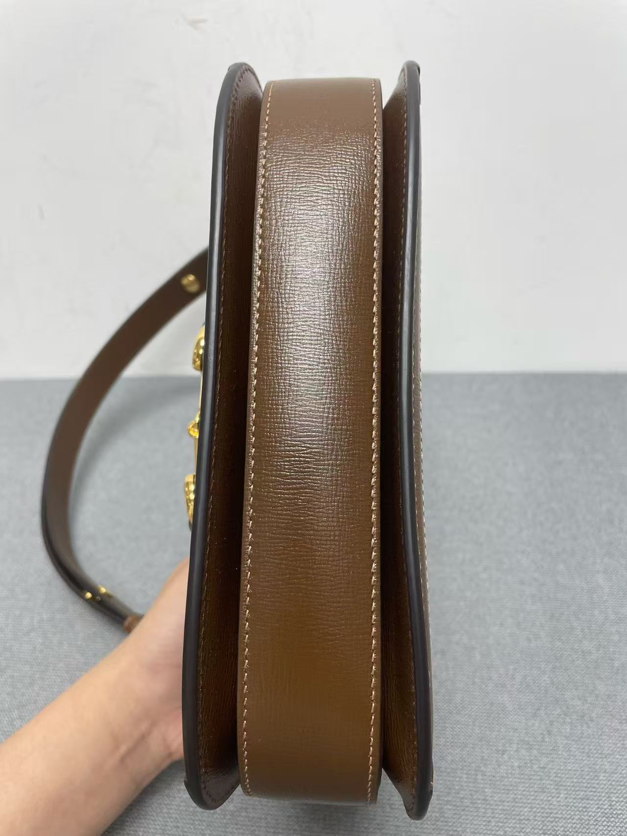 Gucci - 1955 Horsebit Shoulder Bag - GG Supreme canvas with leather trim - Brown - (medium)