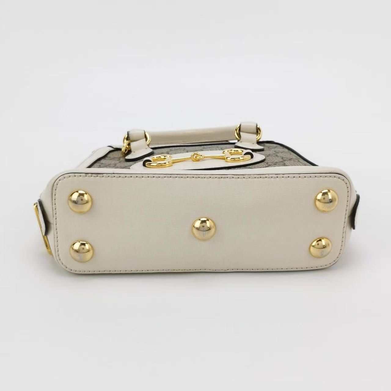 Gucci - 1955 Horsebit Top Handle Bag - GG Supreme canvas with leather trim - Beige and white with gold-tone hardware - (mini)