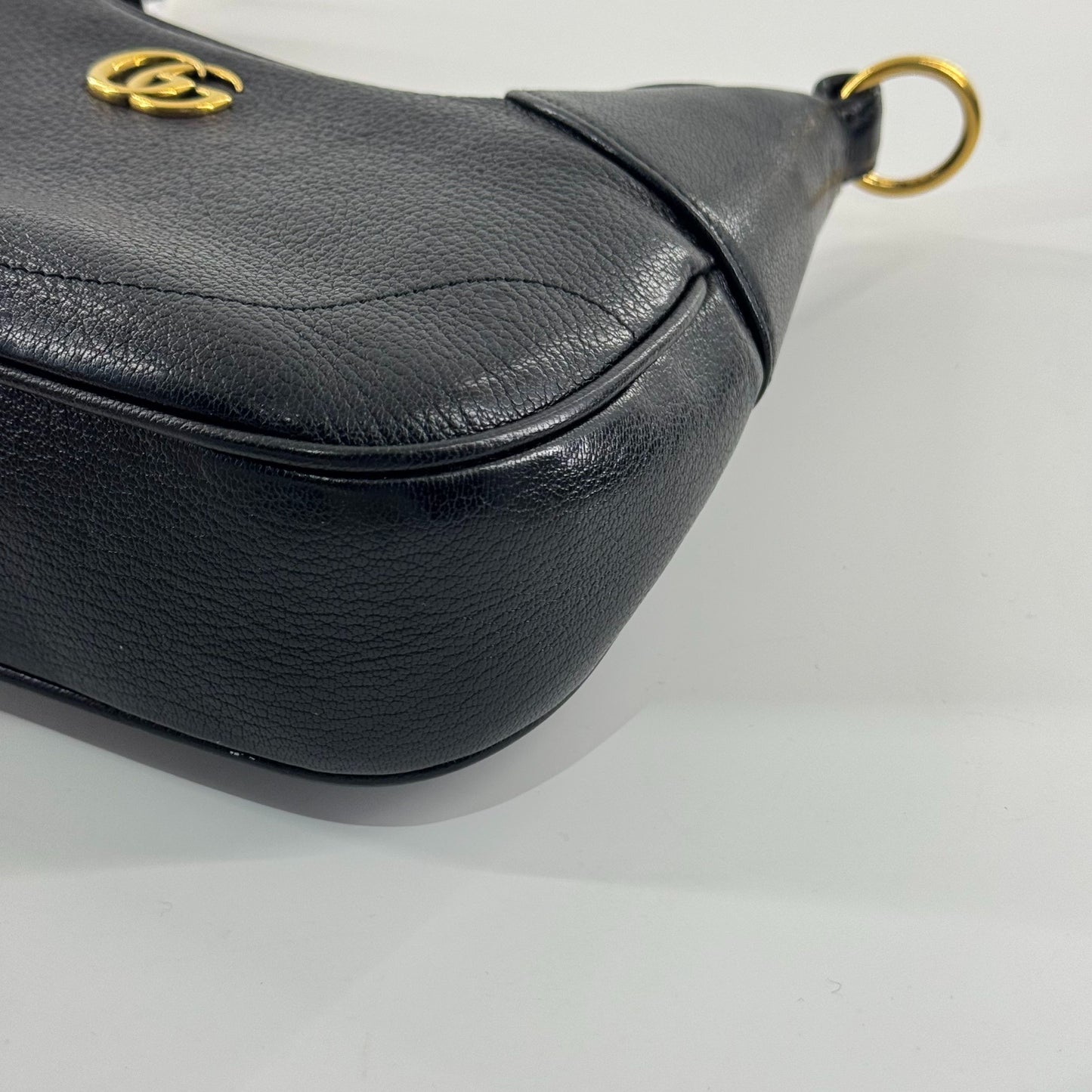 Gucci - Aphrodite Crescent Bag - Grained leather - Black with gold-tone hardware - (medium)