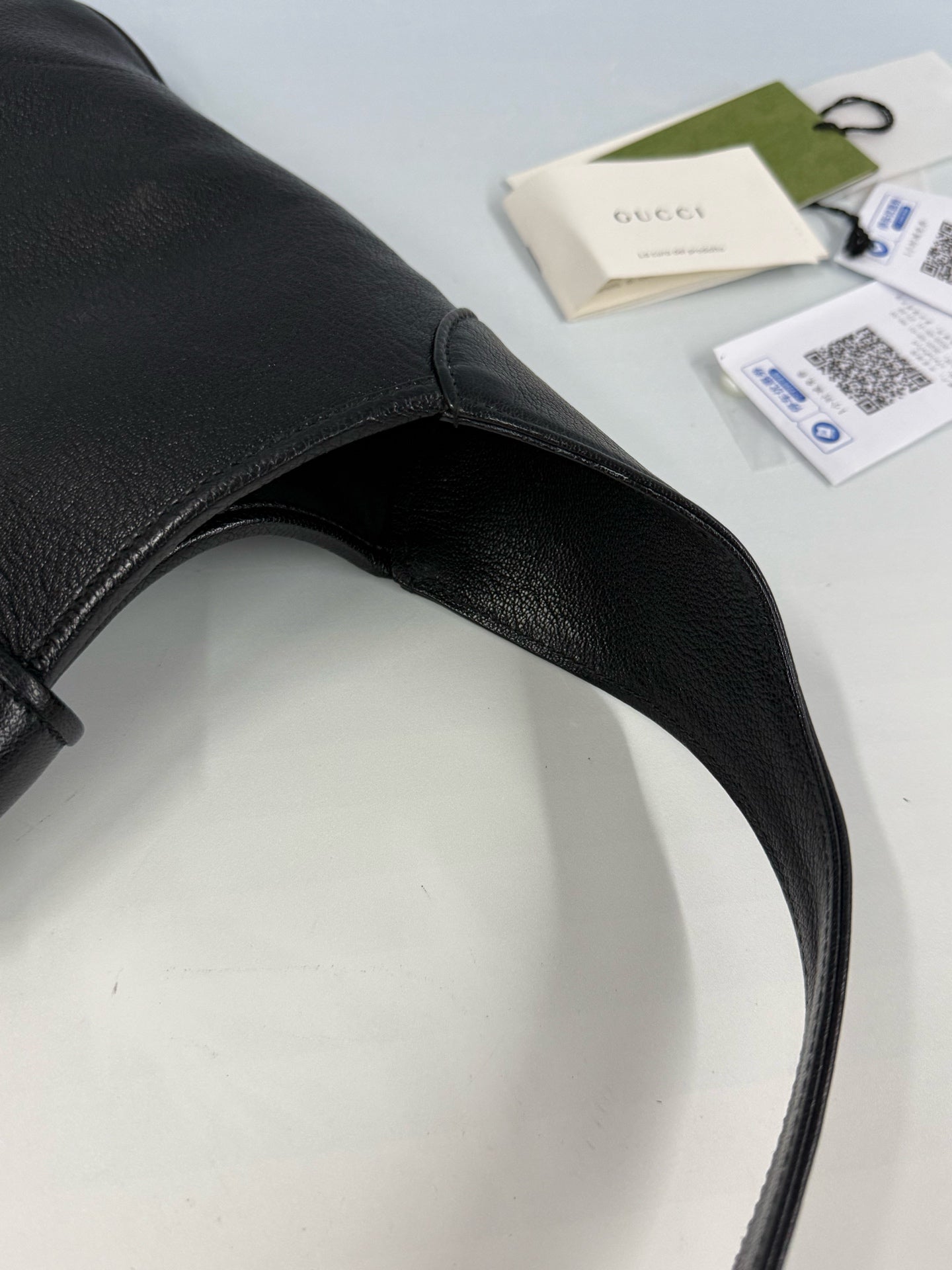 Gucci - Aphrodite - Leather - Black - (medium)