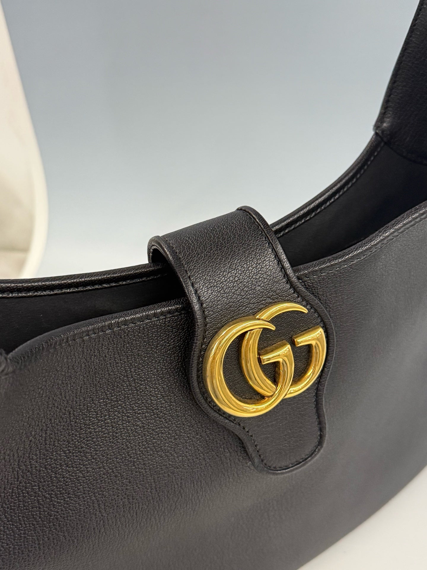 Gucci - Aphrodite - Leather - Black - (Medium)
