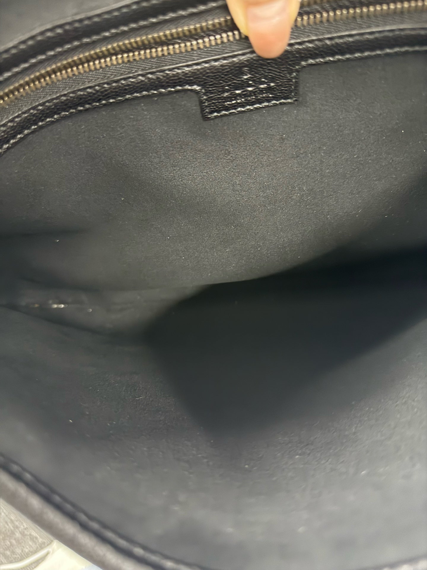 Gucci - Aphrodite - Leather - Black - (Medium)