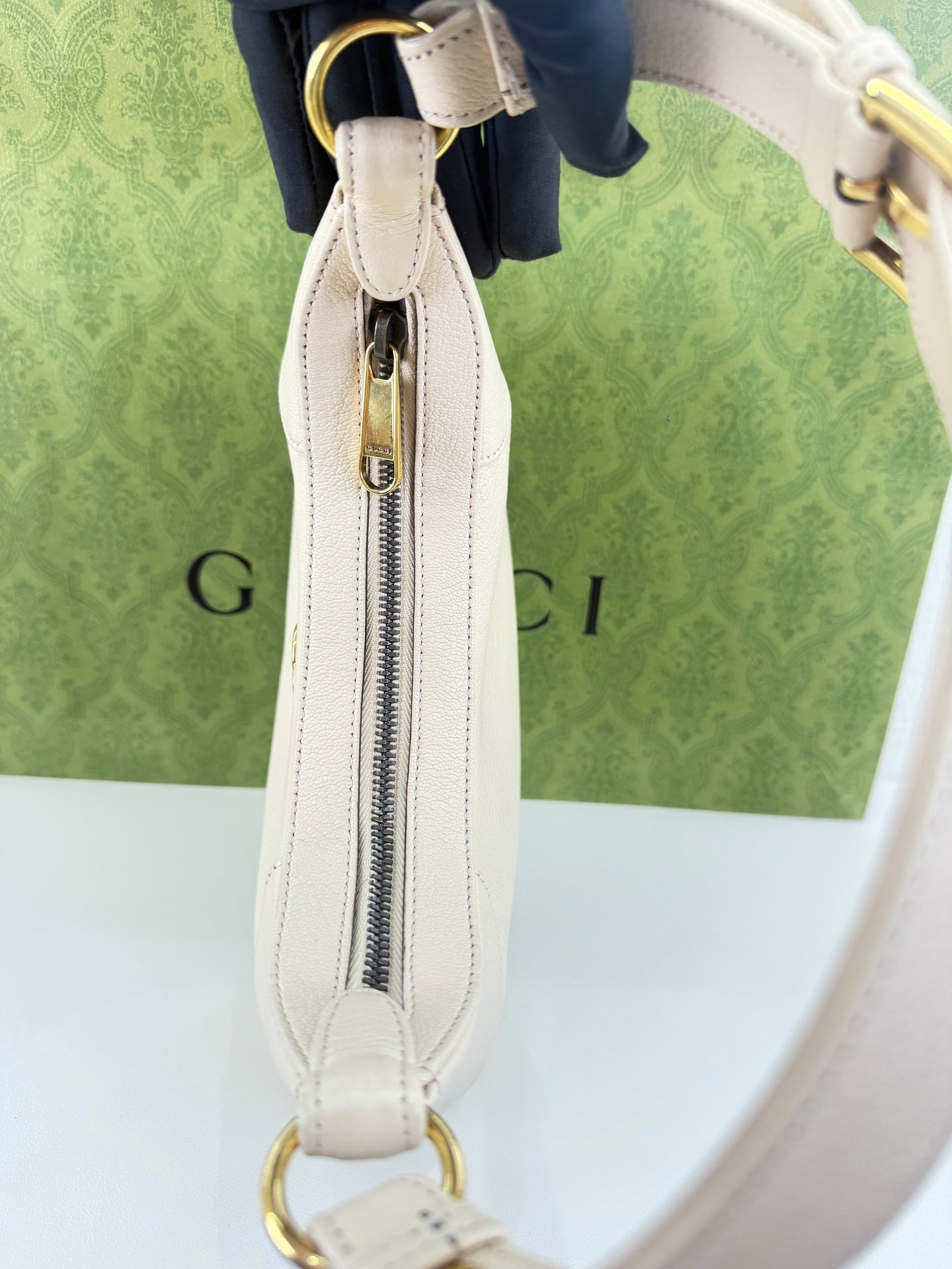 Gucci - Aphrodite - Leather - White - (small)