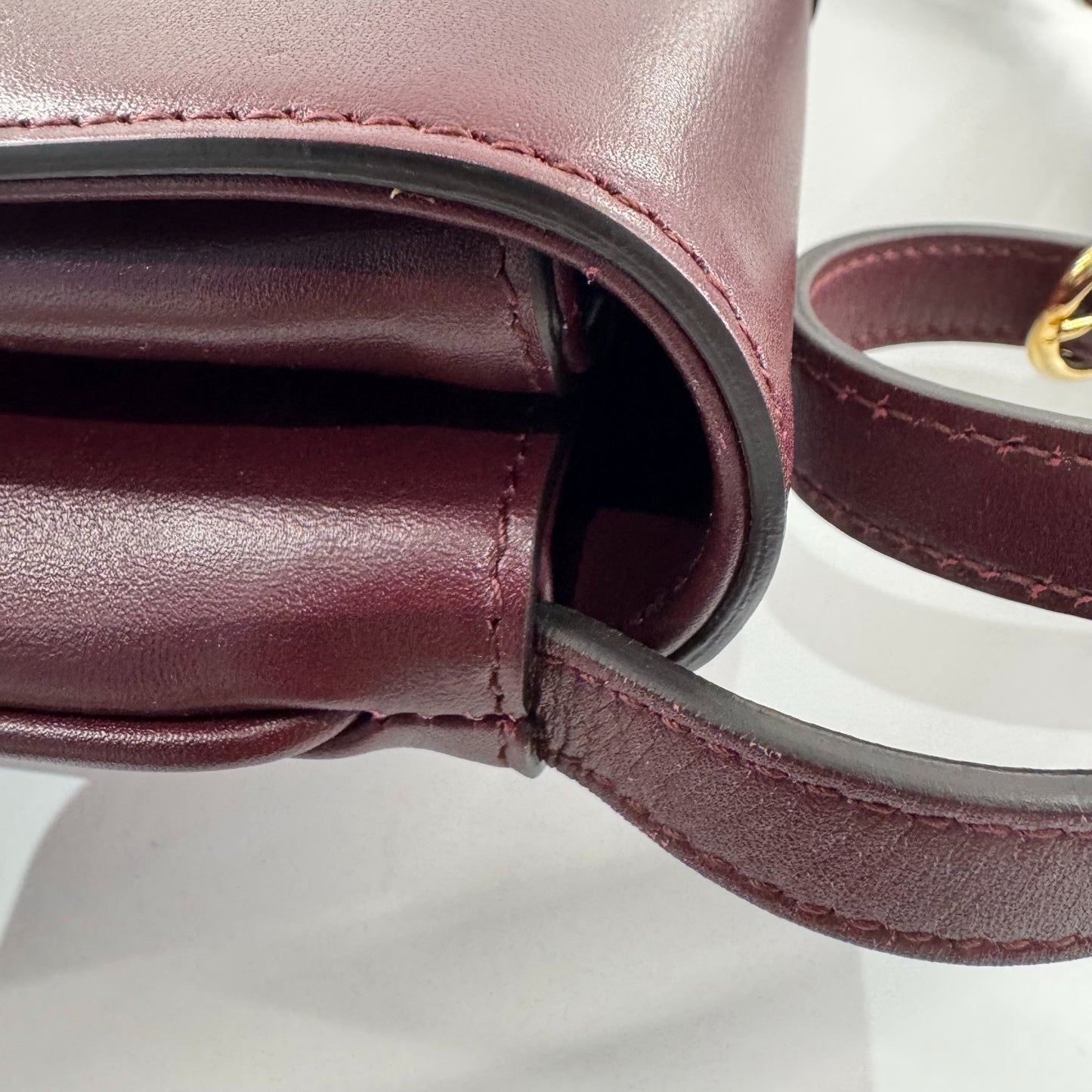 Gucci - Arli Shoulder Bag - Smooth calf leather - Burgundy - (small)