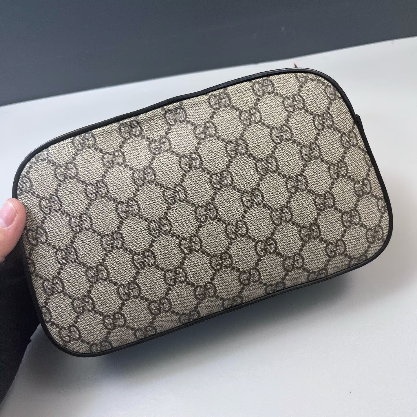 Gucci - Camera Bag - GG Supreme canvas with leather trim - Brown - (Small)