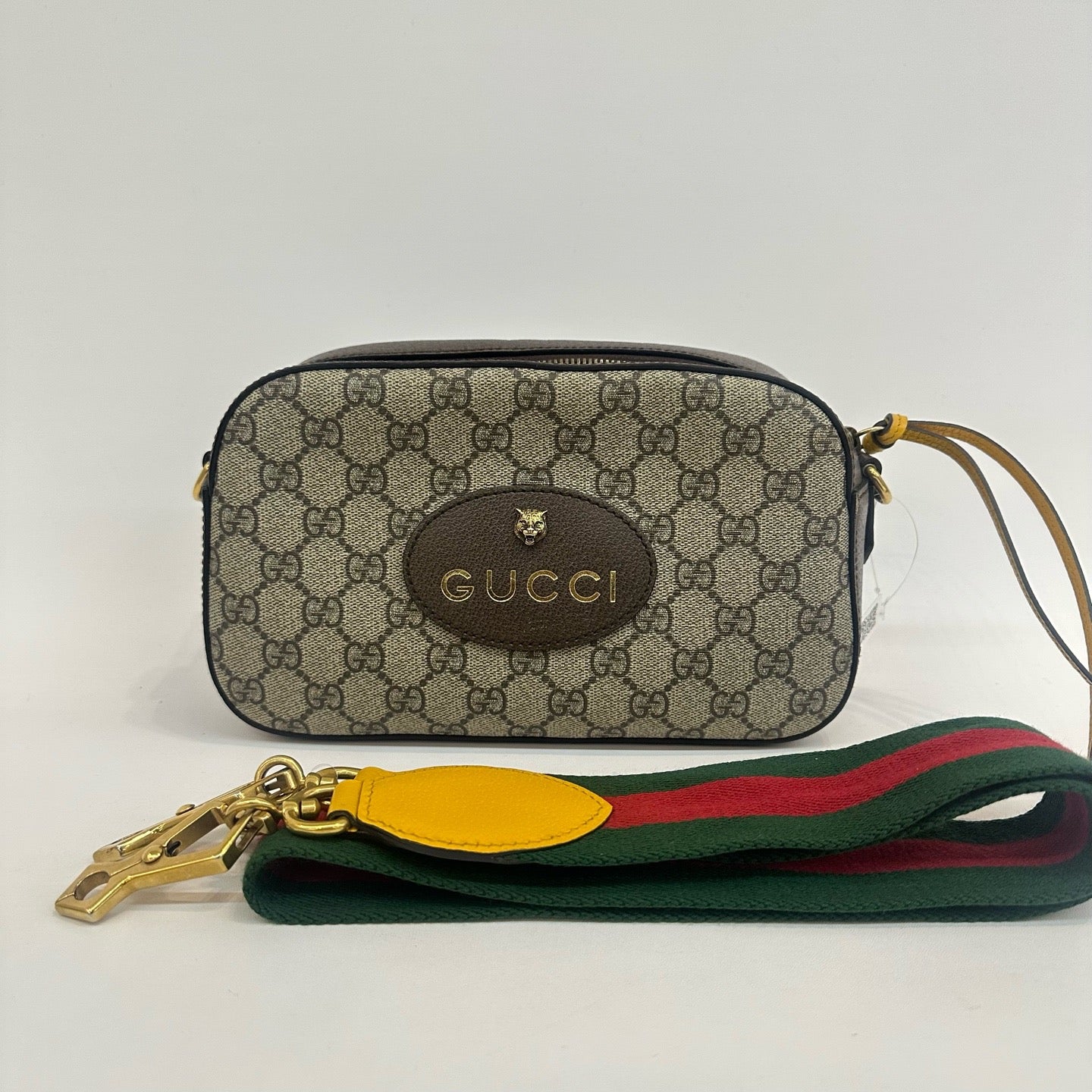 Gucci - Camera Bag - GG Supreme coated canvas with leather trim - Beige with brown trim - (mini)