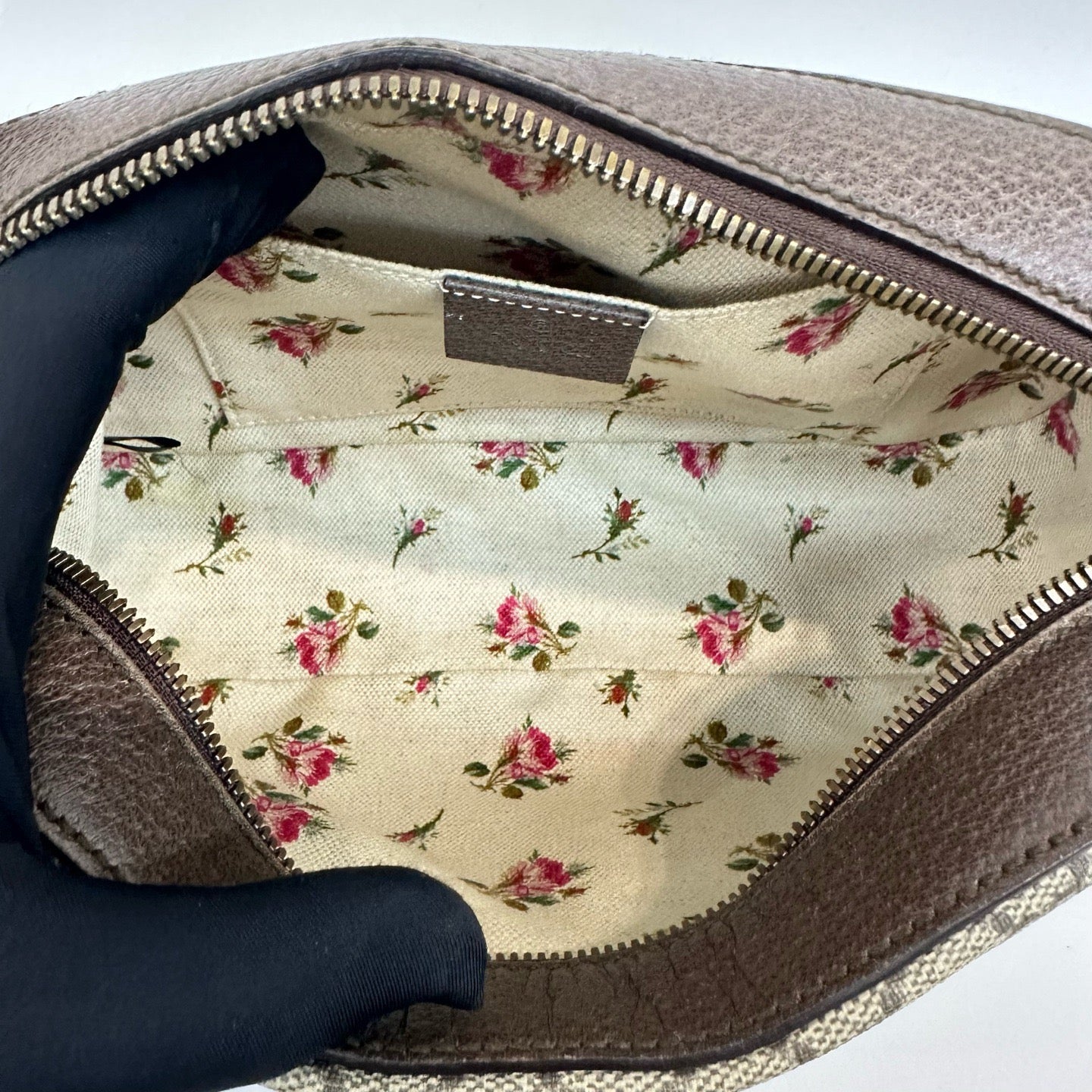 Gucci - Camera Bag - GG Supreme coated canvas with leather trim - Beige with brown trim - (mini)