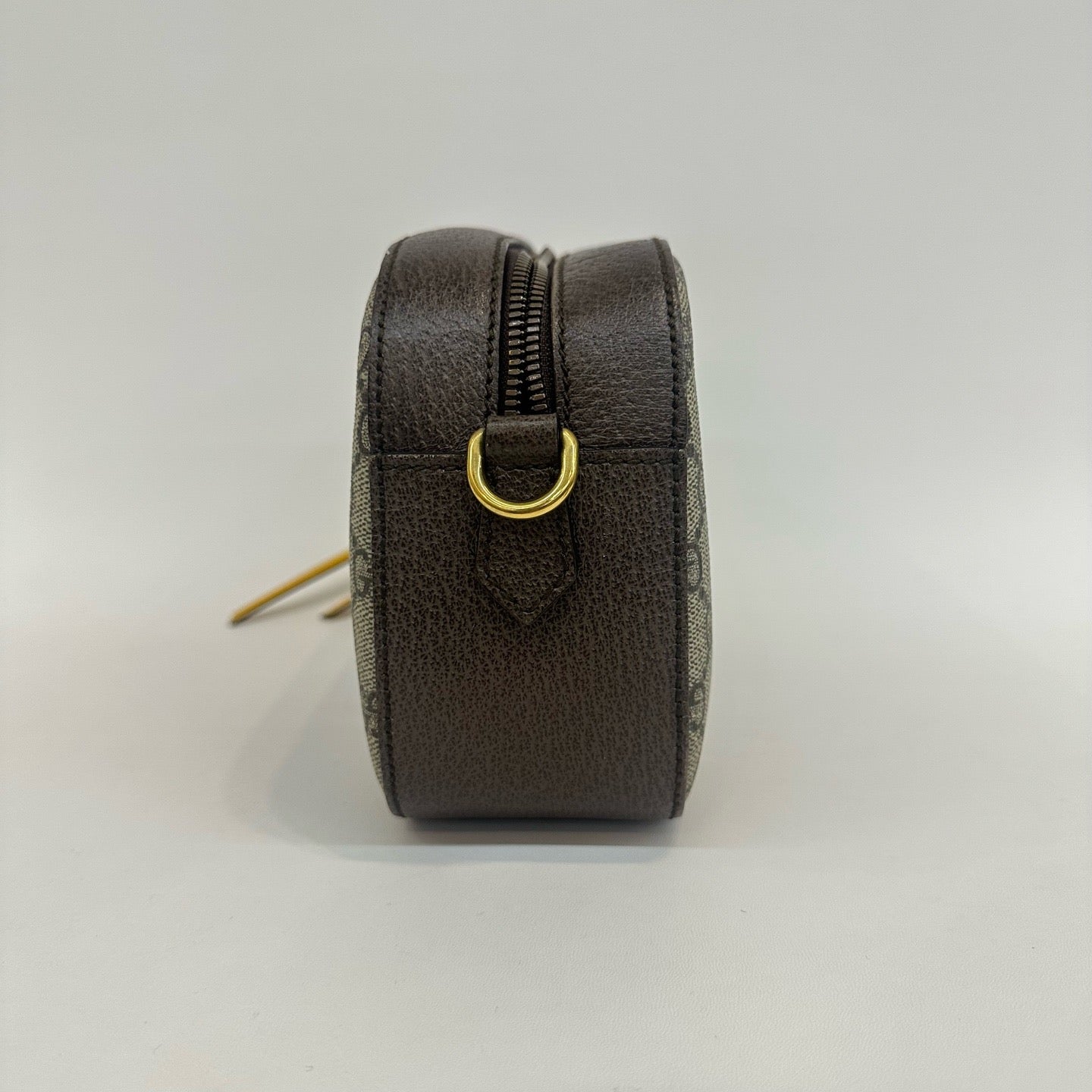 Gucci - Camera Bag - GG Supreme coated canvas with leather trim - Beige with brown trim - (mini)