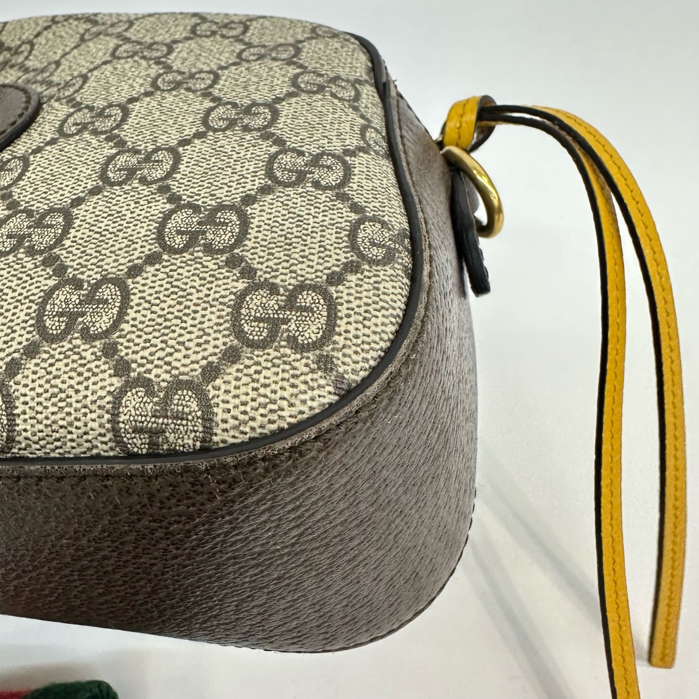 Gucci - Camera Bag - GG Supreme coated canvas with leather trim - Beige with brown trim - (mini)