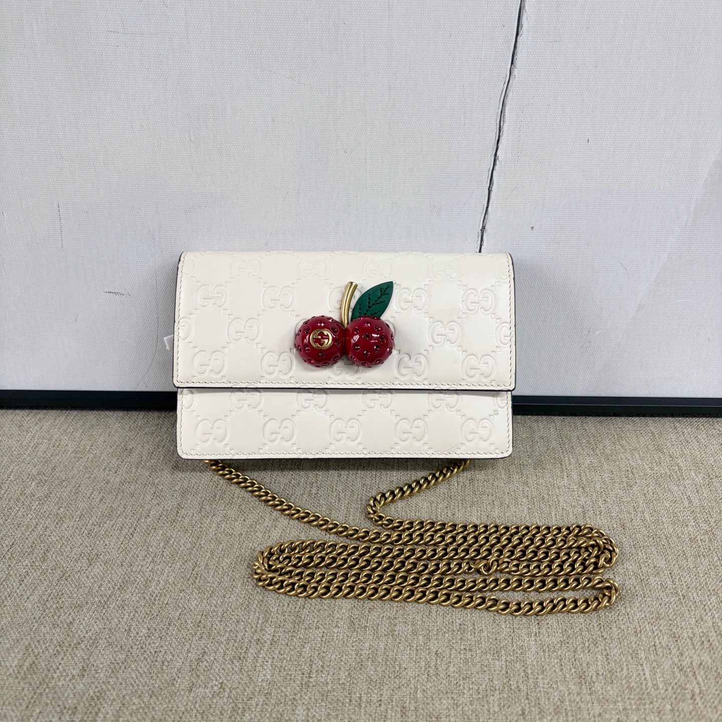 Gucci - Cherry Wallet on Chain - Leather - White - (mini)