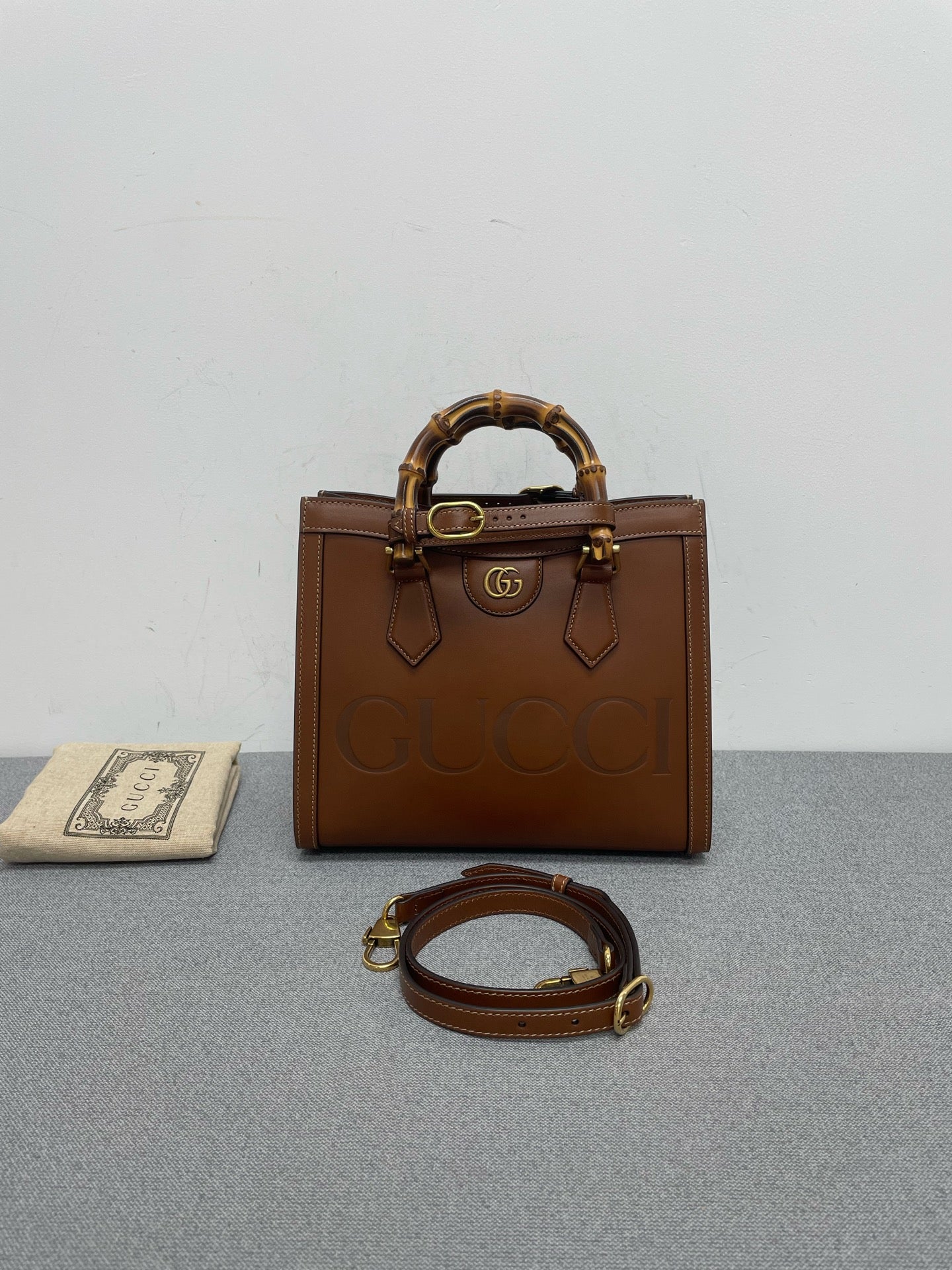 Gucci - Diana - Leather - Brown - (small)