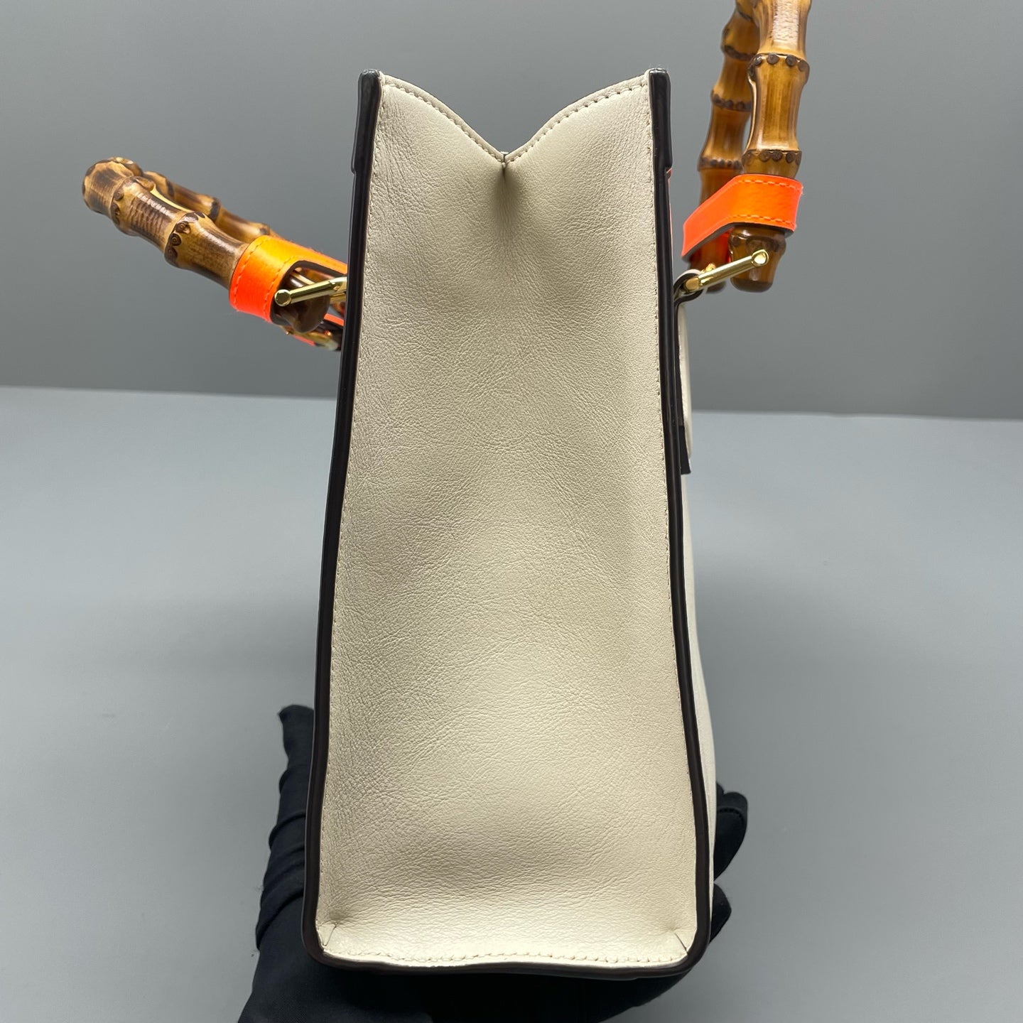Gucci - Diana - Leather - White - (small)