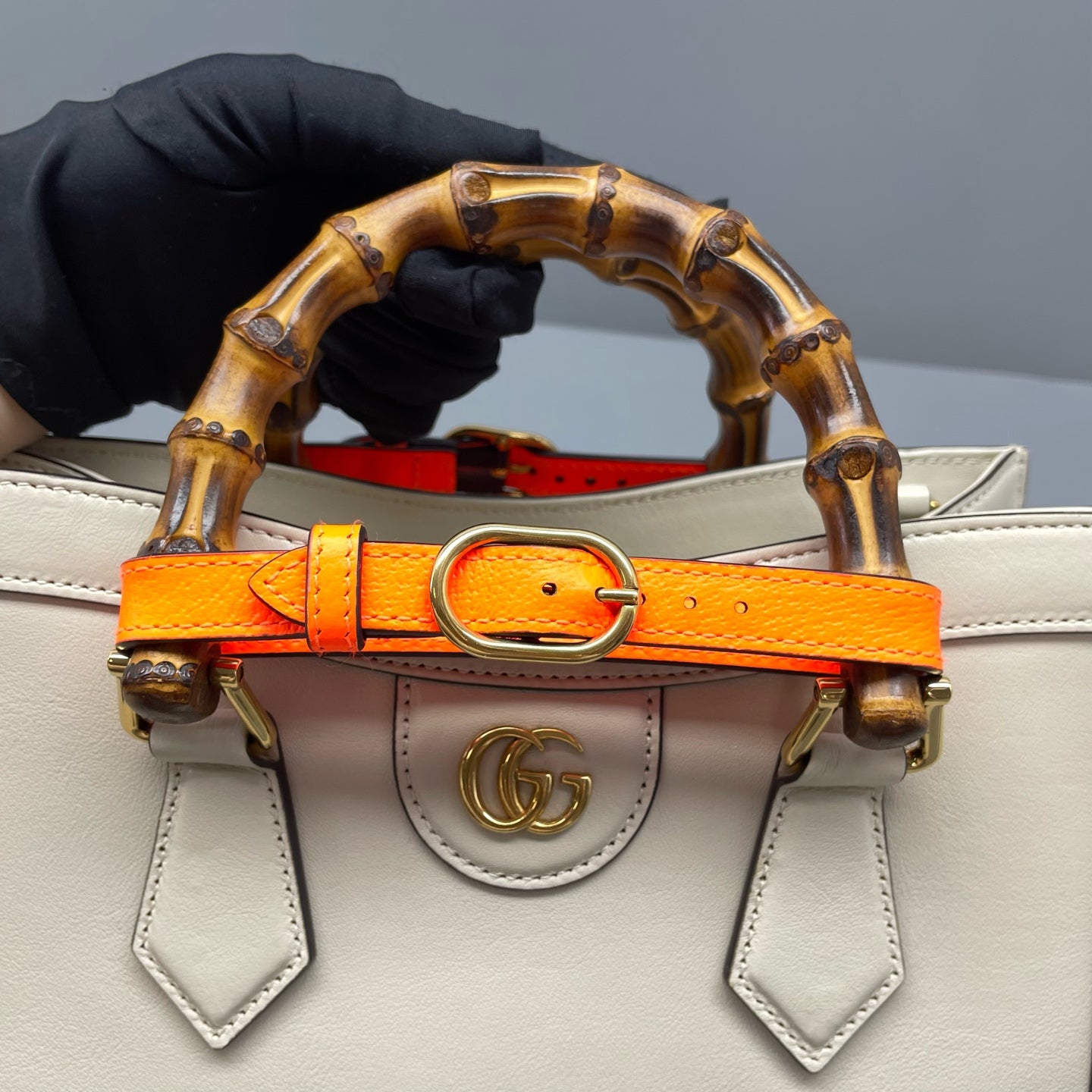 Gucci - Diana - Leather - White - (small)