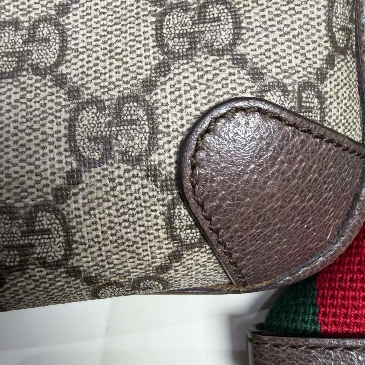 Gucci - Dionysus Double-Sided Tiger Head Small Flap Bag - GG Supreme coated canvas with brown leather trim - Beige with brown accents and multi-color web strap - (Small)