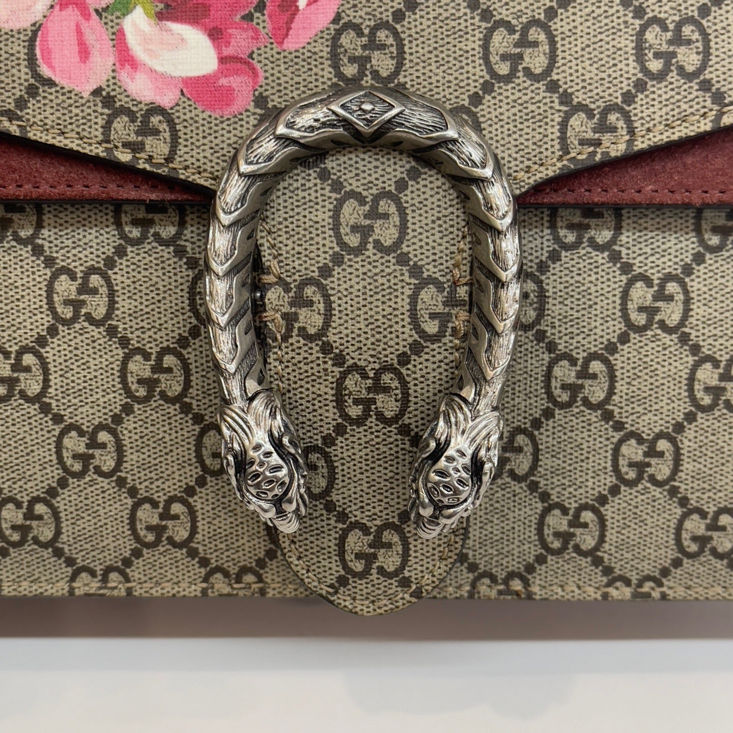Gucci - Dionysus - GG Supreme canvas with suede and leather trim - Beige/Ebony with Multicolour Floral Print and Burgundy accents - (Medium)