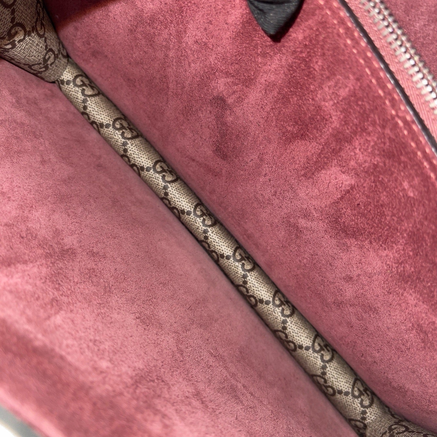Gucci - Dionysus - GG Supreme canvas with suede and leather trim - Beige/Ebony with Multicolour Floral Print and Burgundy accents - (Medium)