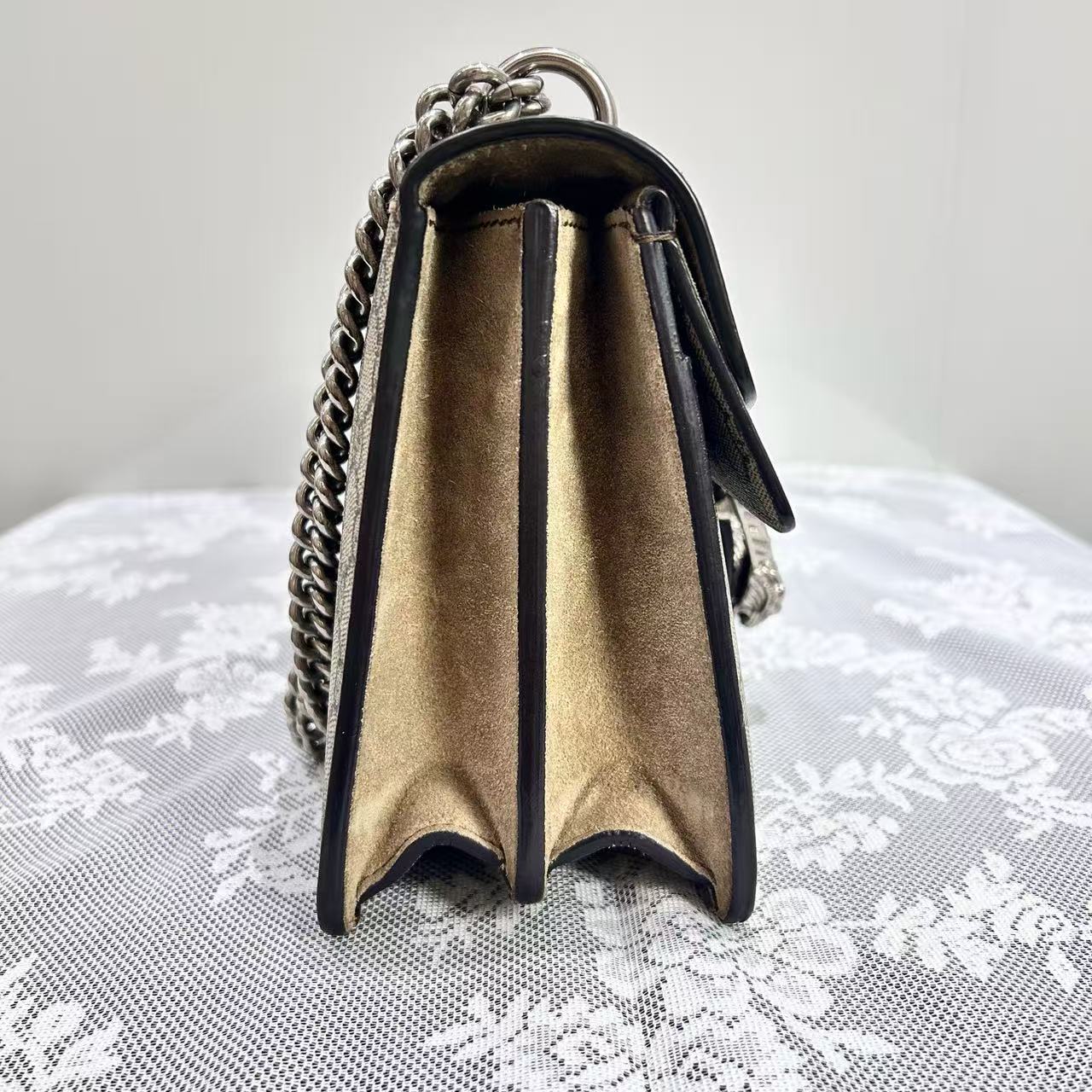 Gucci - Dionysus - GG Supreme canvas with suede trim - Beige GG Supreme canvas with Camel suede accents and silver-tone hardware - (Medium)