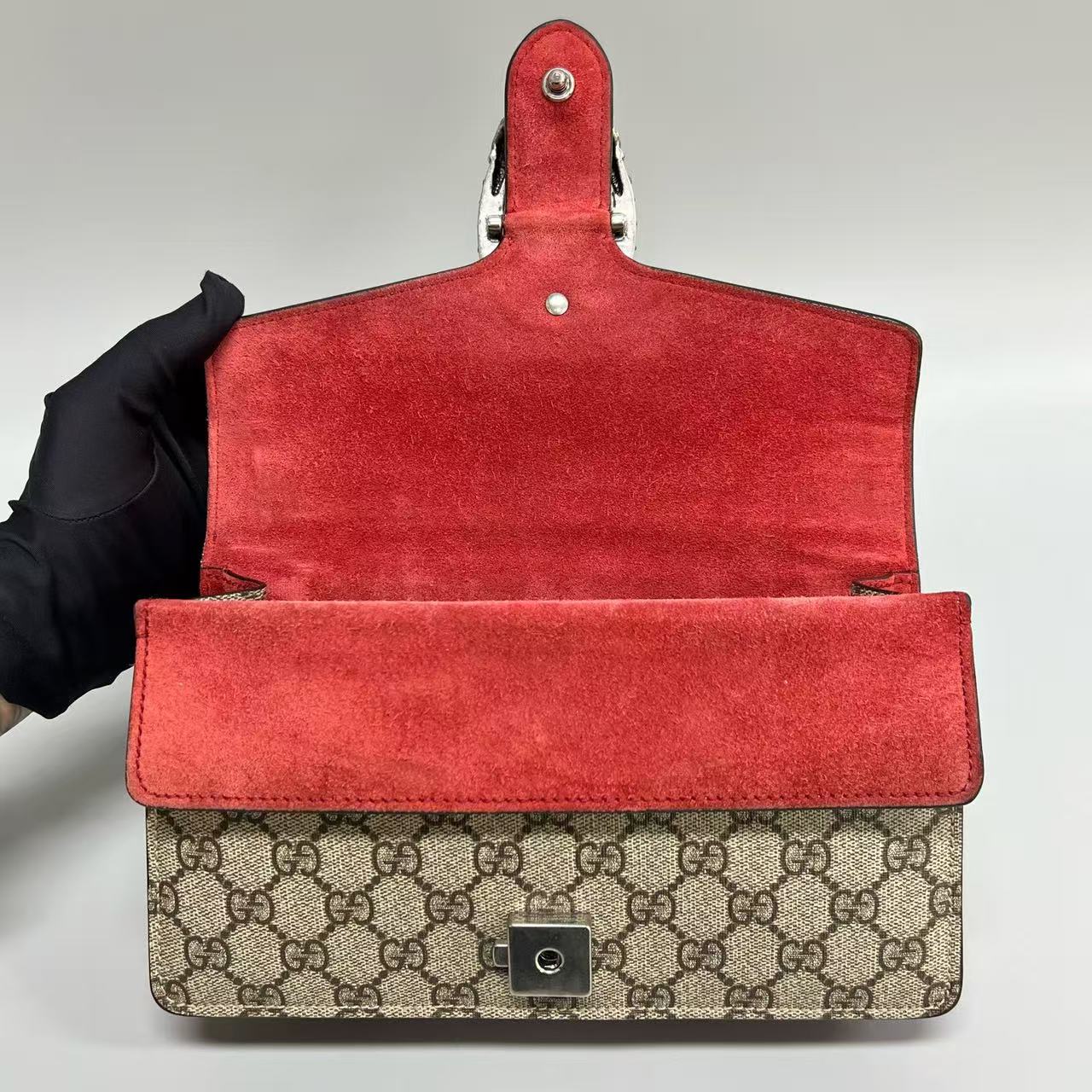 Gucci - Dionysus Shoulder Bag - GG Supreme canvas with red suede trim - Beige and Red - (small)