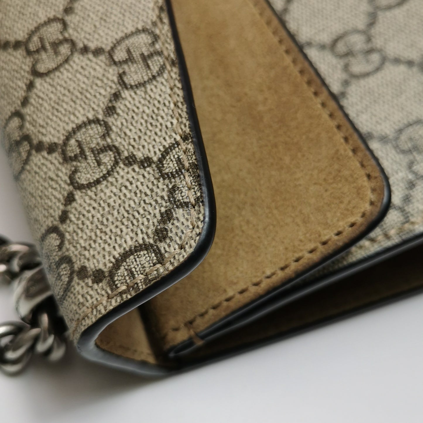 Gucci - Dionysus Shoulder Bag - GG Supreme canvas with suede trim - Beige and Camel with Brown GG Monogram - (Medium)
