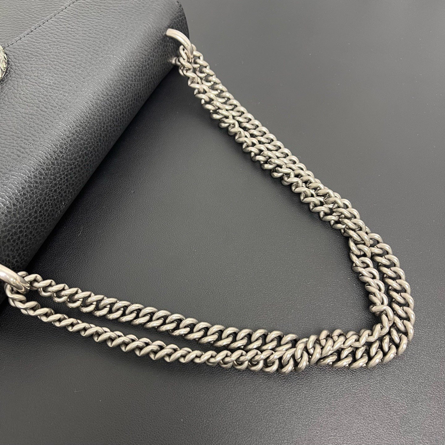 Gucci - Dionysus Shoulder Bag with Crystal Embellishment - Pebbled leather - Black - (Medium)