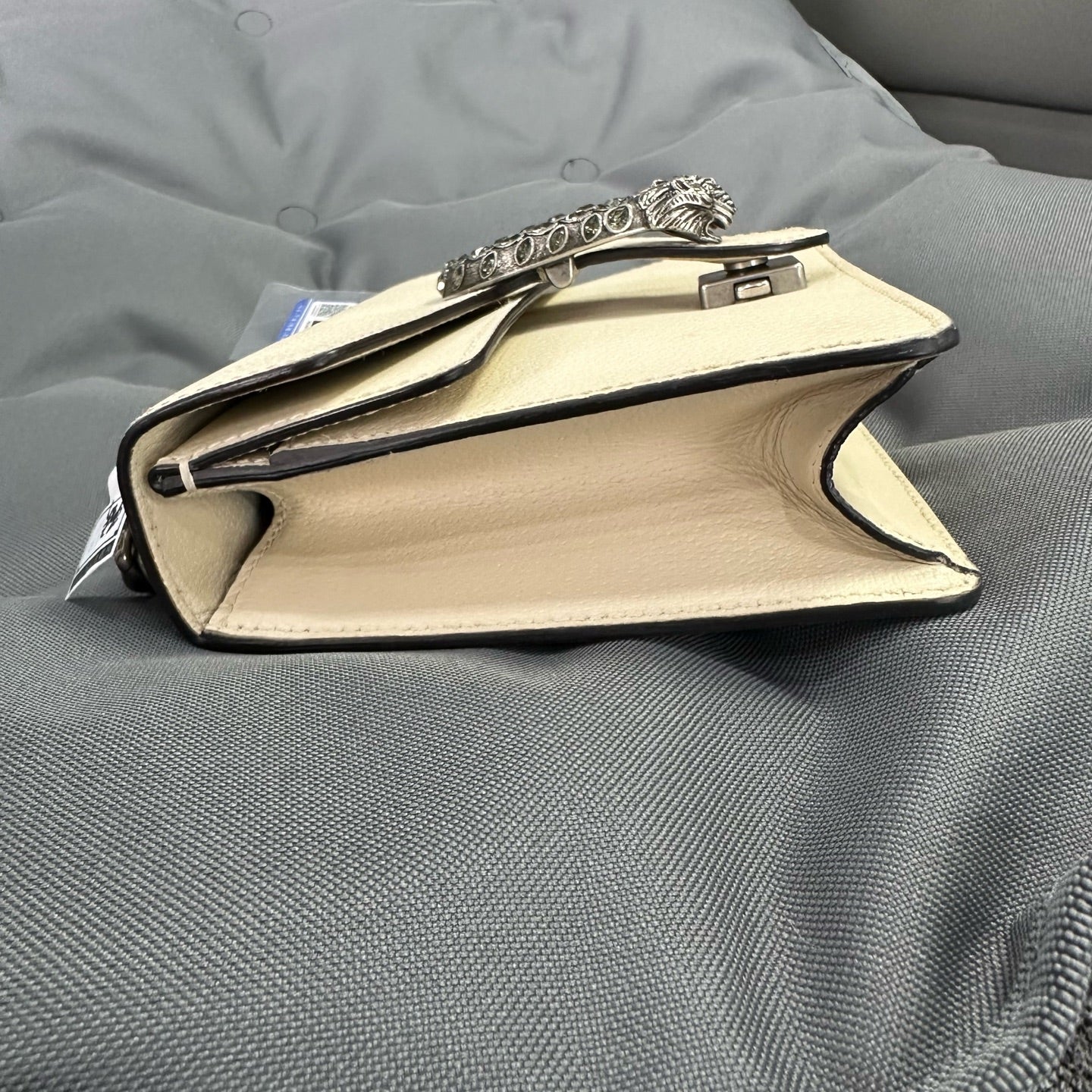 Gucci - Dionysus Small - Grained leather - White - (small)