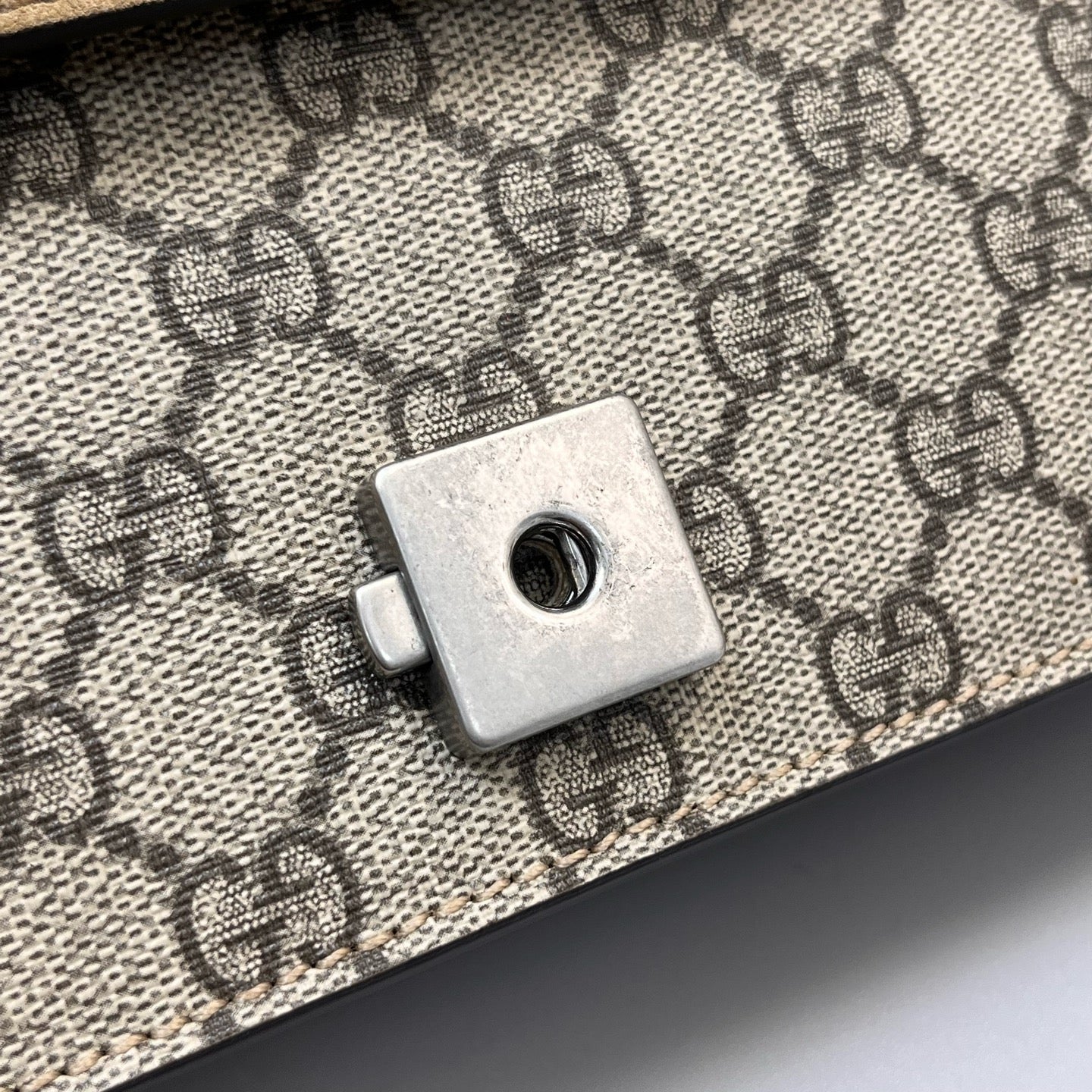 Gucci - Dionysus - Suede - Camel - (medium)