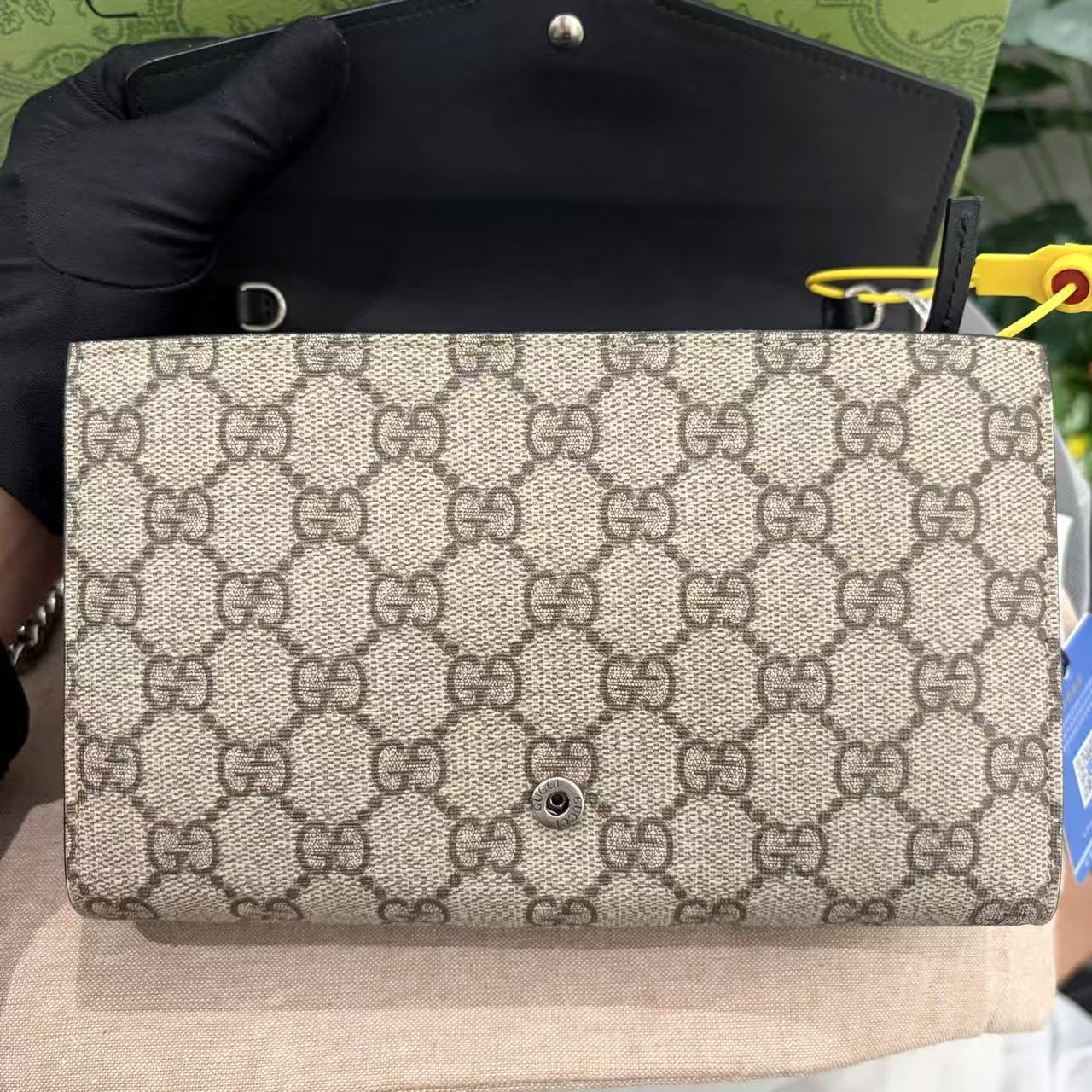 Gucci - Dionysus Wallet on Chain - GG Supreme canvas with leather trim and interior - Beige and Black - (mini)