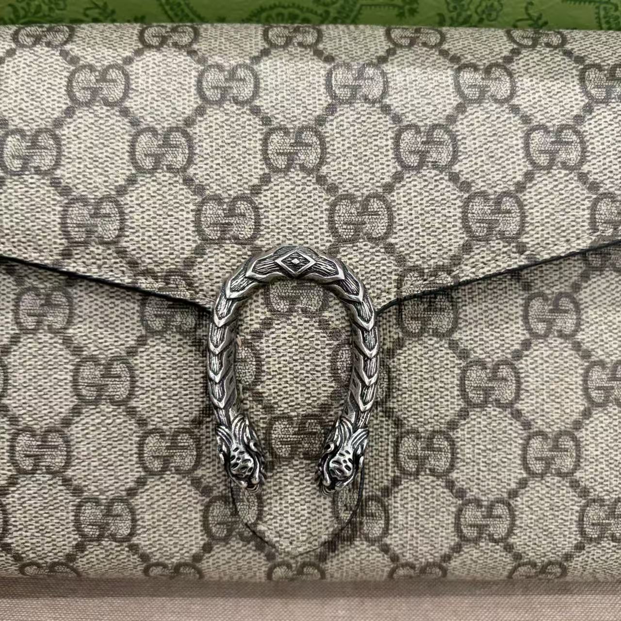 Gucci - Dionysus Wallet on Chain - GG Supreme canvas with leather trim and interior - Beige and Black - (mini)