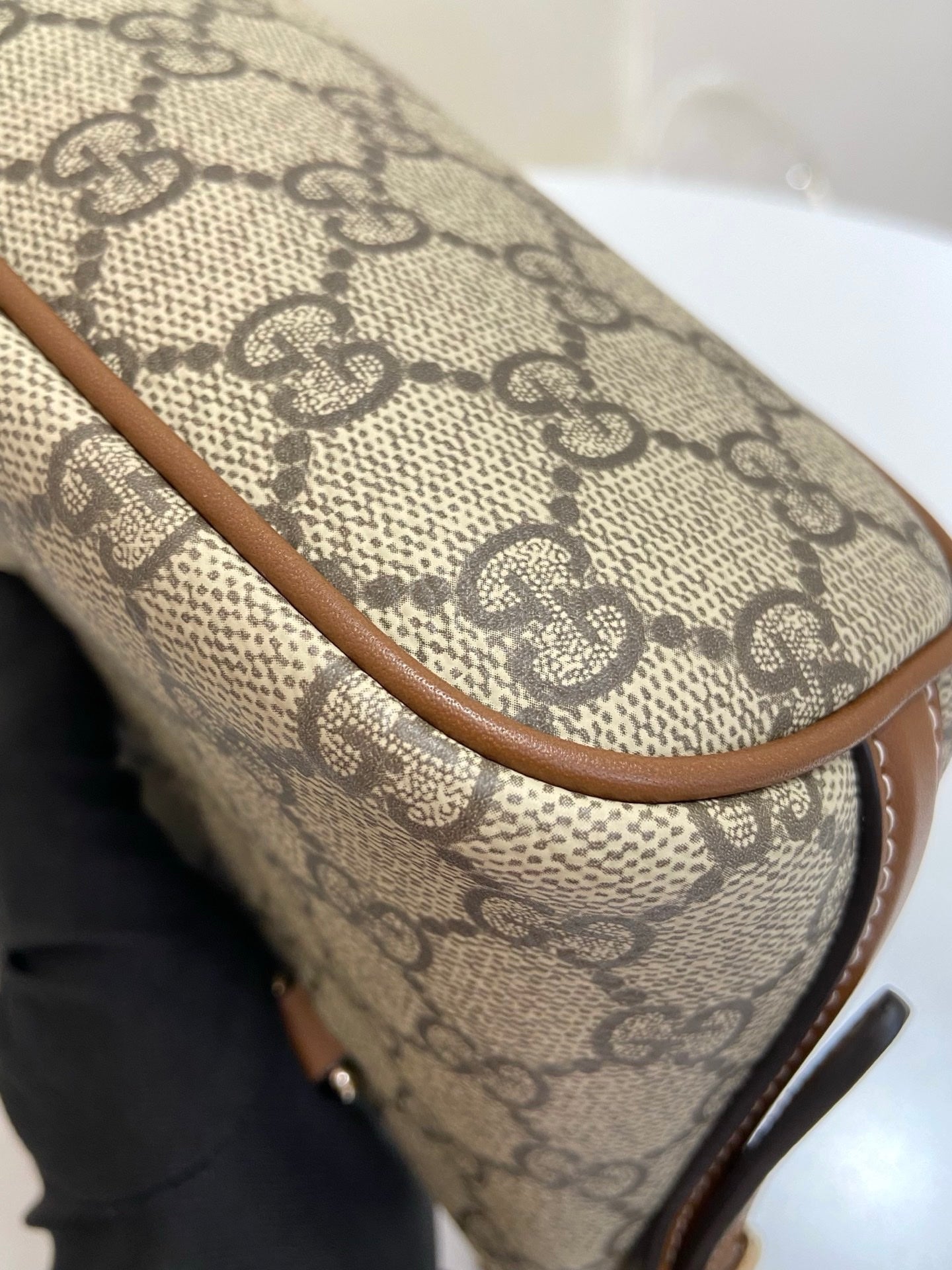 Gucci - Emblem - Leather - Brown - (small)