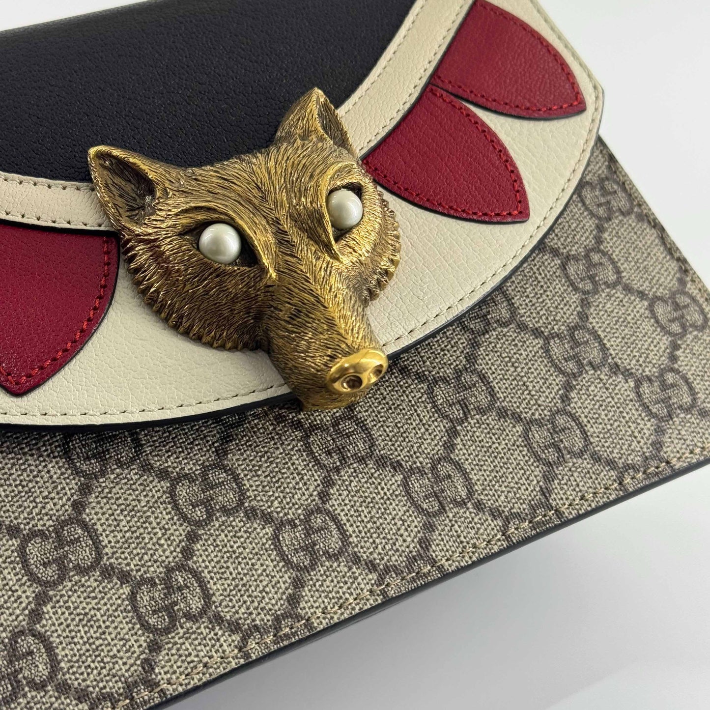 Gucci - Fox Bamboo Handle Chain Bag - GG Supreme canvas with leather trim and bamboo - Beige, Black, Red, White with Gold-tone hardware - (mini)
