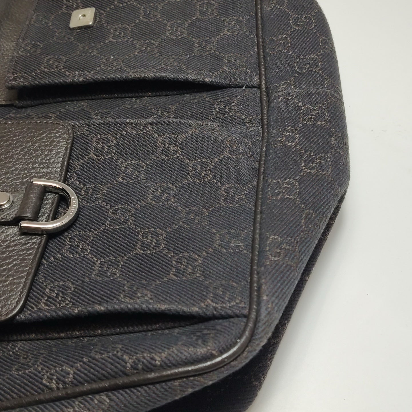 Gucci - GG Canvas Shoulder Bag - Canvas with Leather trim - Brown - (medium)