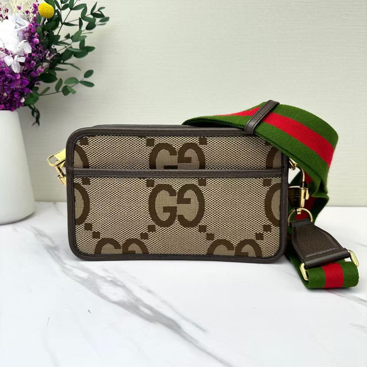 Gucci - GG Jumbo Camera Bag - Jumbo GG canvas with leather trim - Beige and Brown with Green and Red Web Strap - (Small)