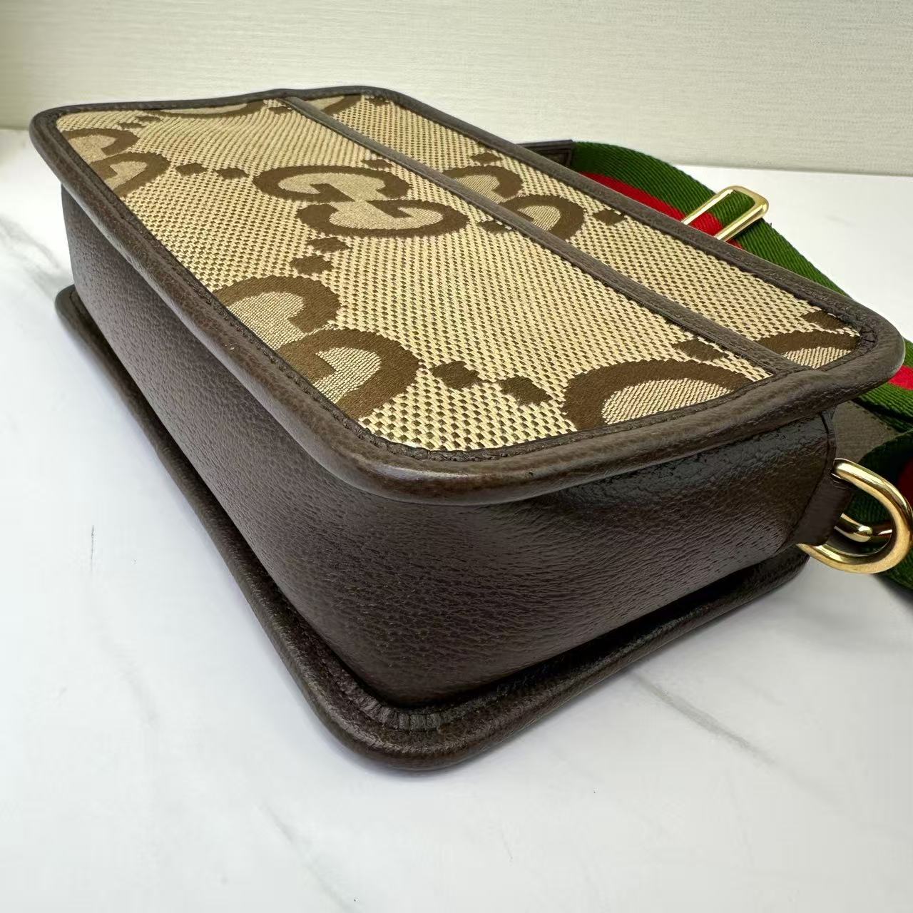 Gucci - GG Jumbo Camera Bag - Jumbo GG canvas with leather trim - Beige and Brown with Green and Red Web Strap - (Small)