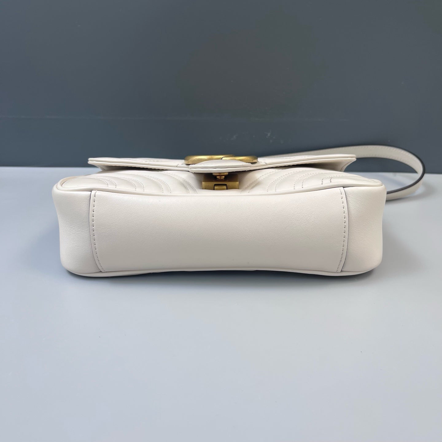 Gucci - GG Marmont 22 - Matelassé leather - White with Gold-Tone Hardware - (small)