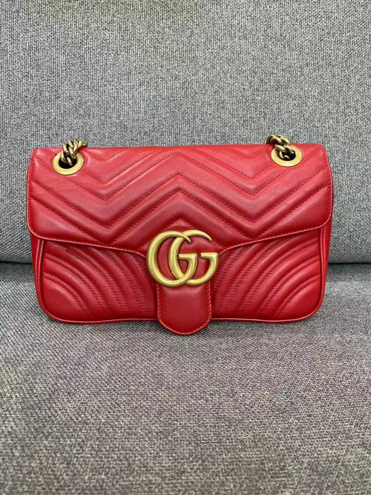 Gucci - GG Marmont 26 - Matelassé leather - Red with Gold-Tone Hardware - (Small)