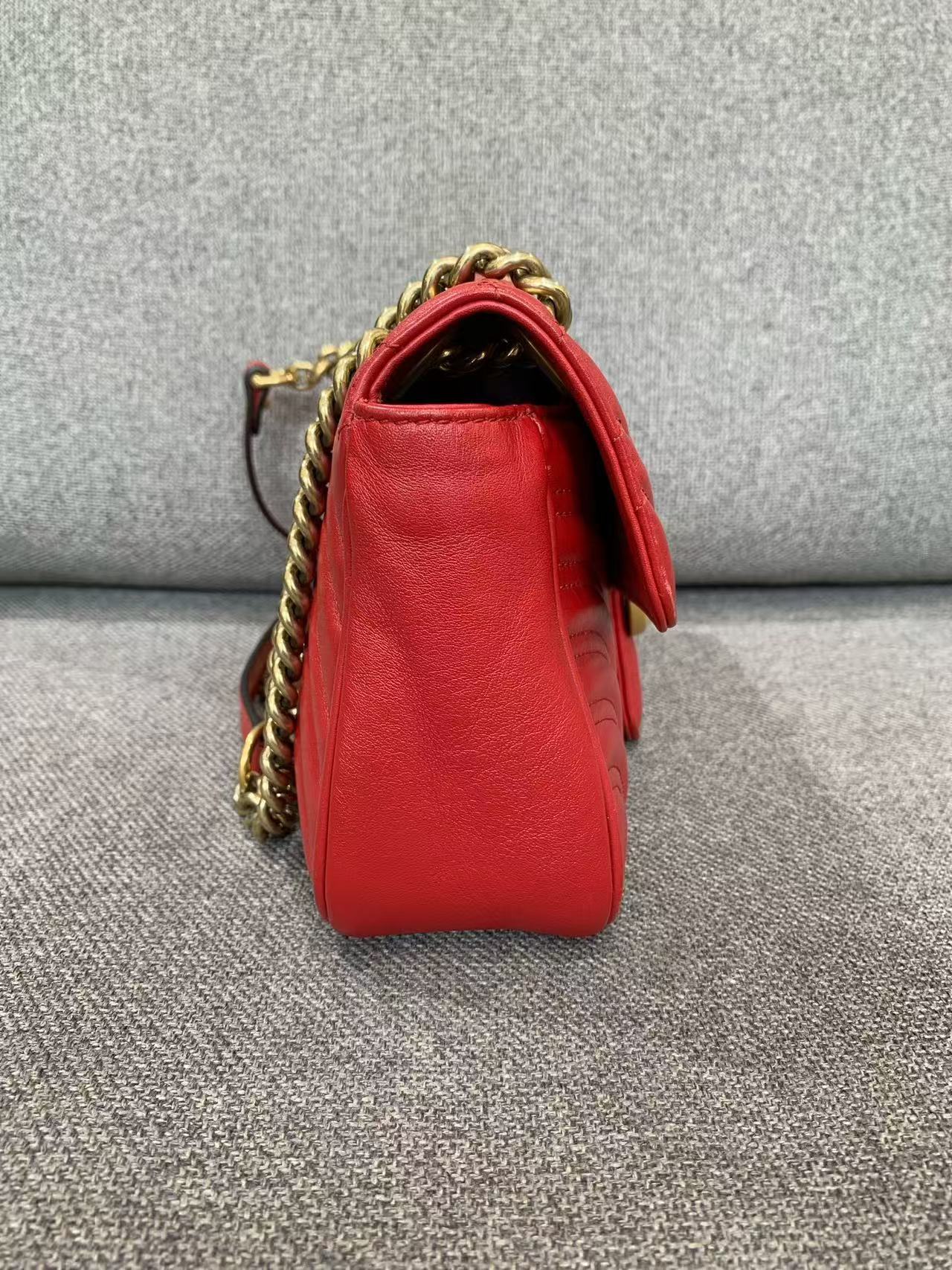 Gucci - GG Marmont 26 - Matelassé leather - Red with Gold-Tone Hardware - (Small)