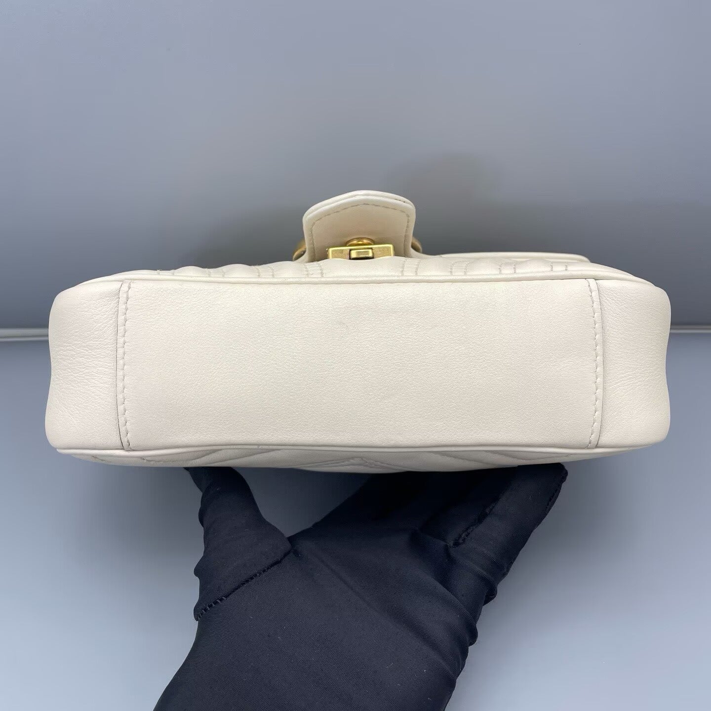 Gucci - GG Marmont - Calfskin leather - White with Gold-Tone Hardware - (mini)