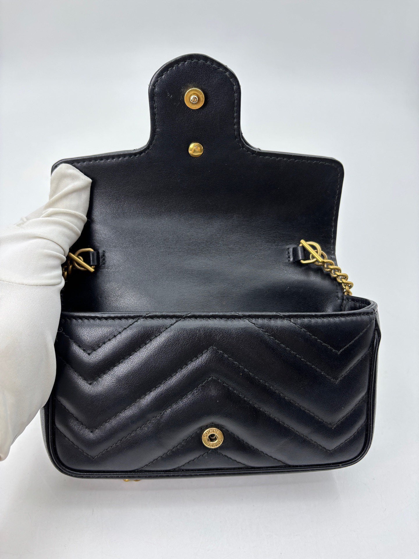 Gucci - GG Marmont - Cowhide leather - Black with Gold-Tone Hardware - (super mini)