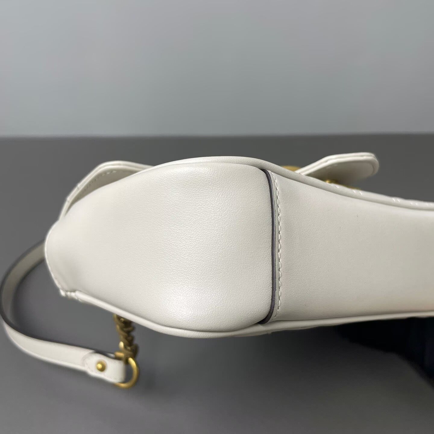Gucci - GG Marmont Flap Bag - Leather - White - (small)