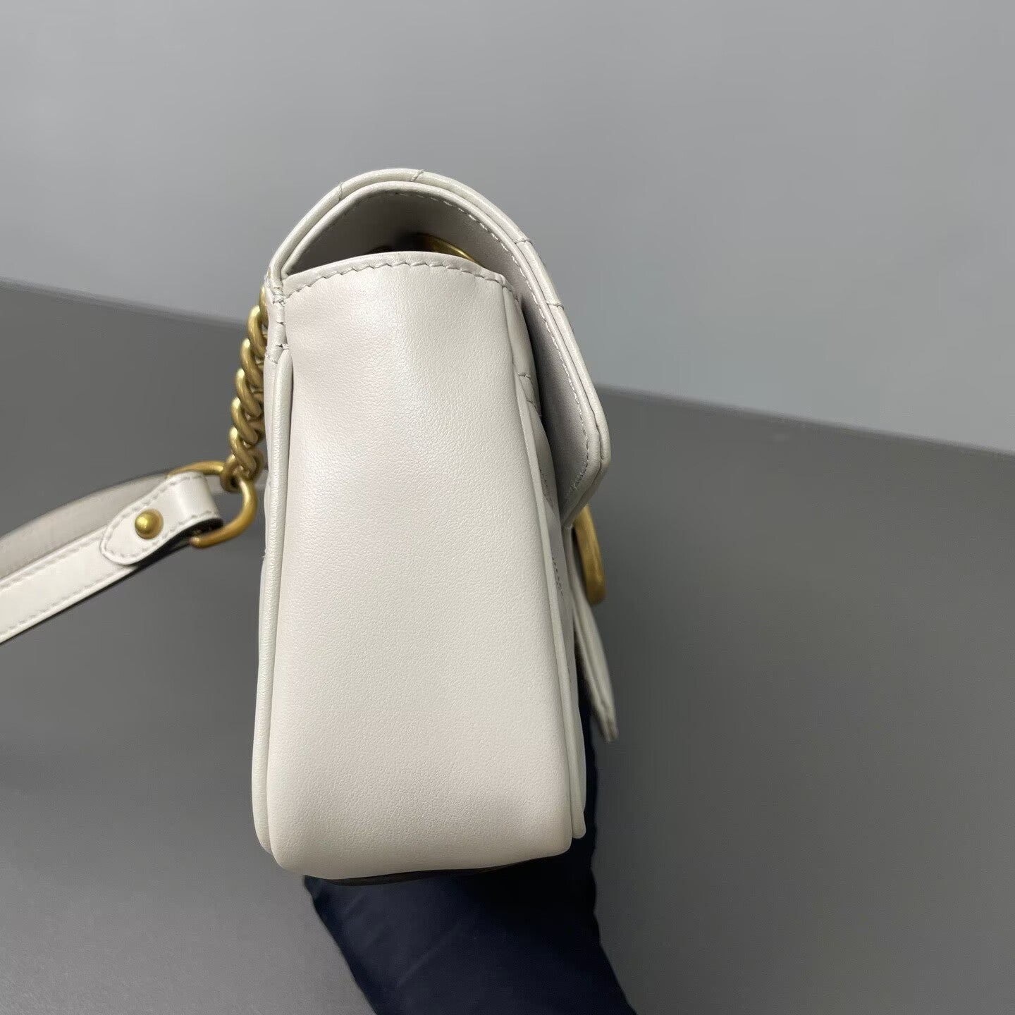 Gucci - GG Marmont Flap Bag - Leather - White - (small)