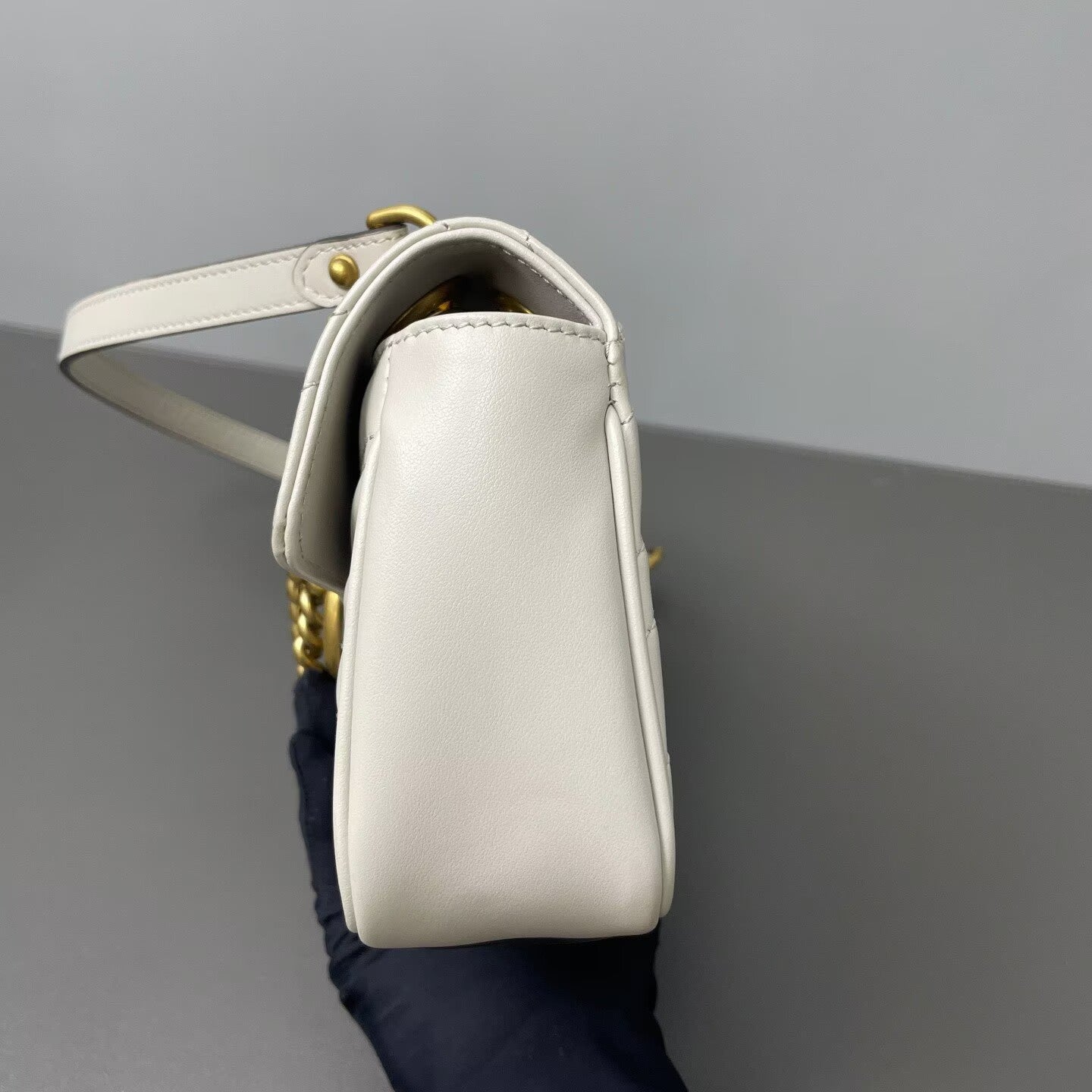 Gucci - GG Marmont Flap Bag - Leather - White - (small)
